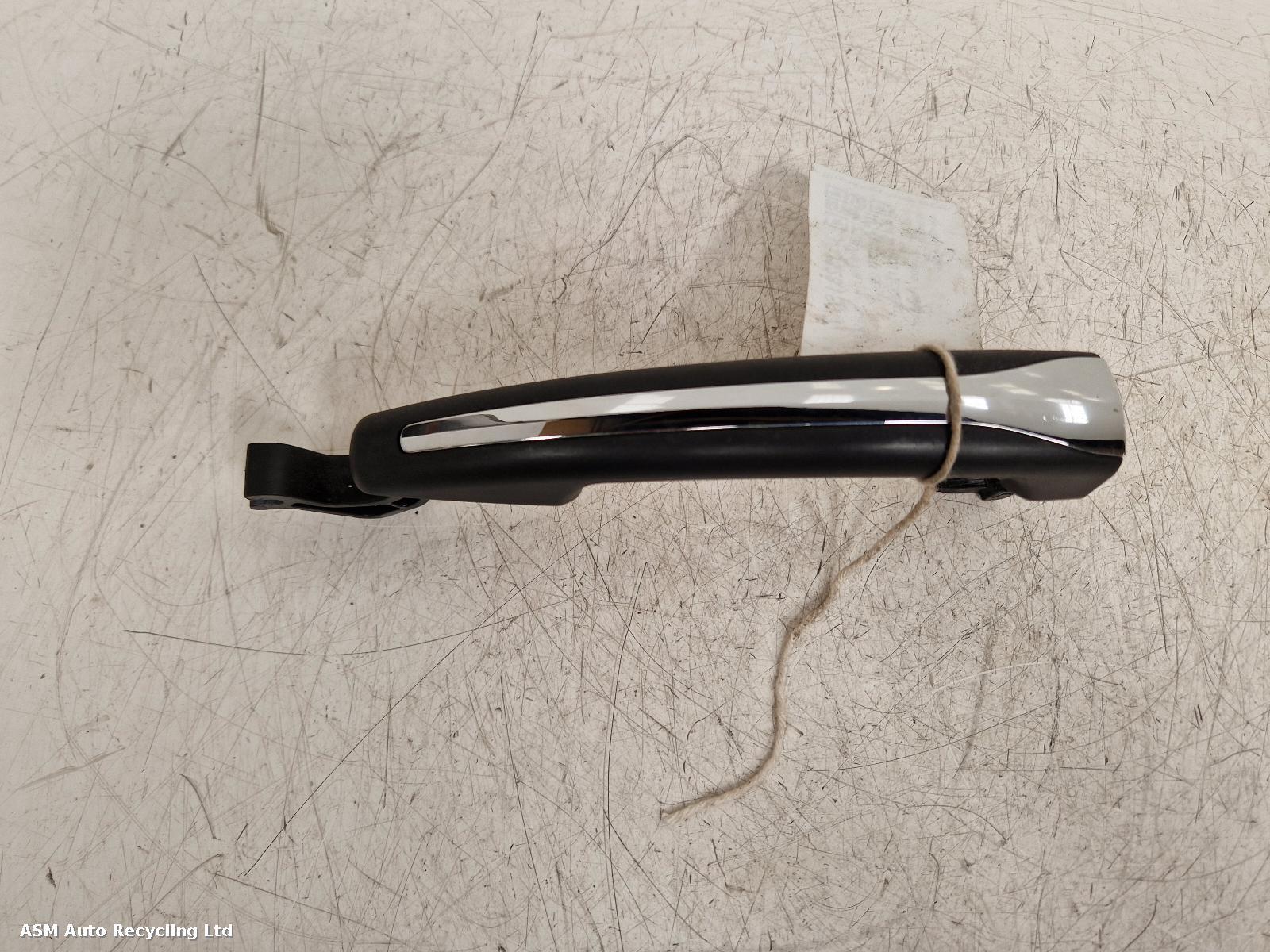 View Auto part Door Handle Citroen C3 Picasso 2014