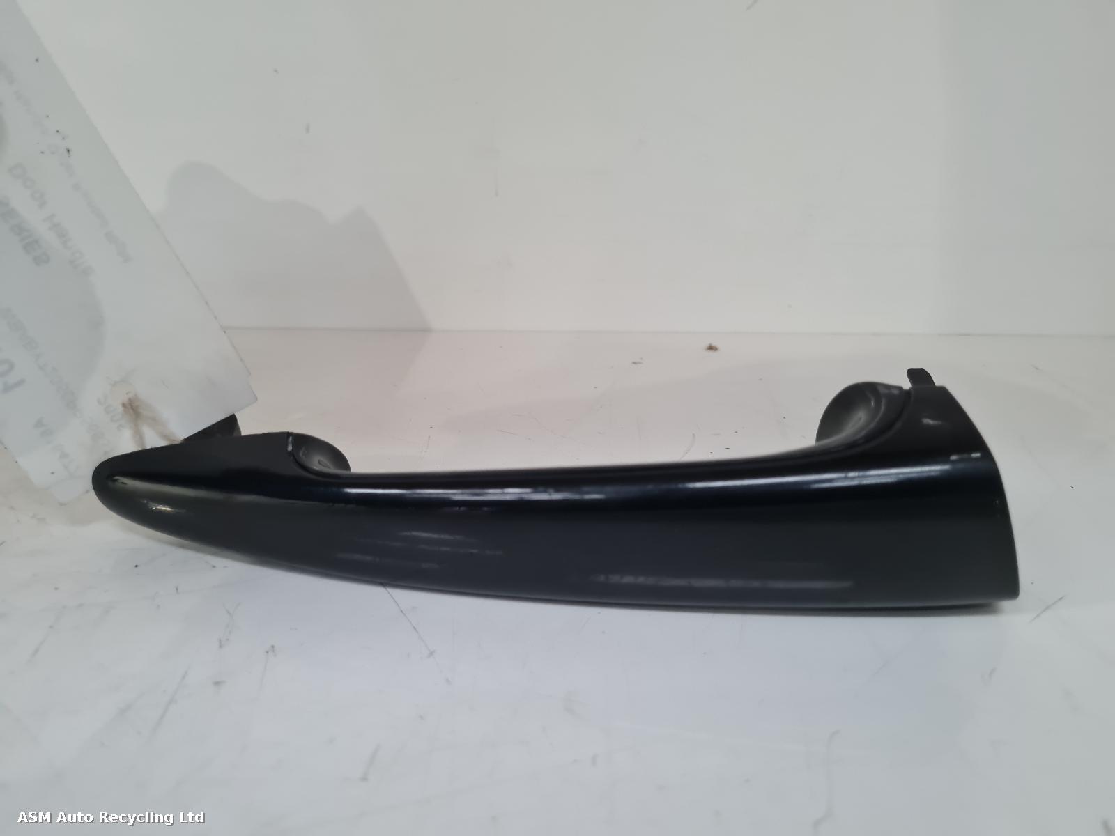 View Auto part Door Handle Bmw 3 Series 2005