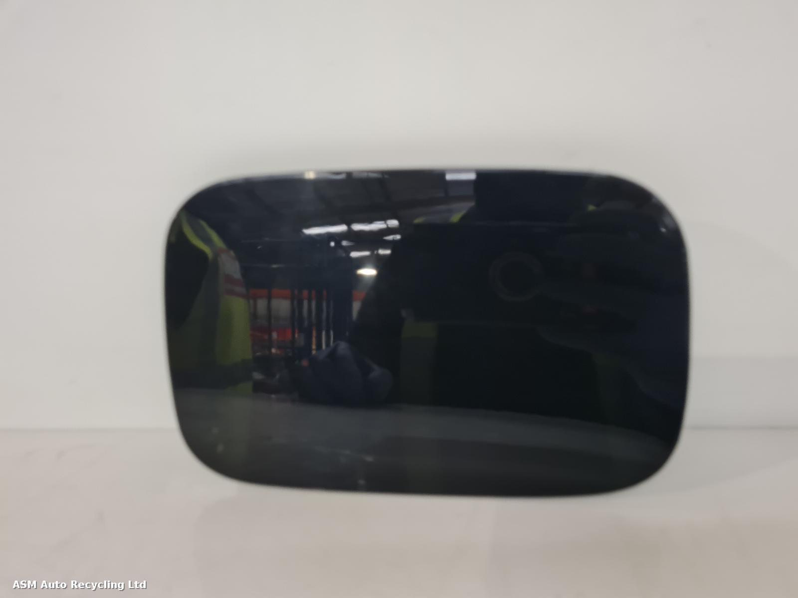 View Auto part Fuel Filler Flap Bmw 3 Series 2005