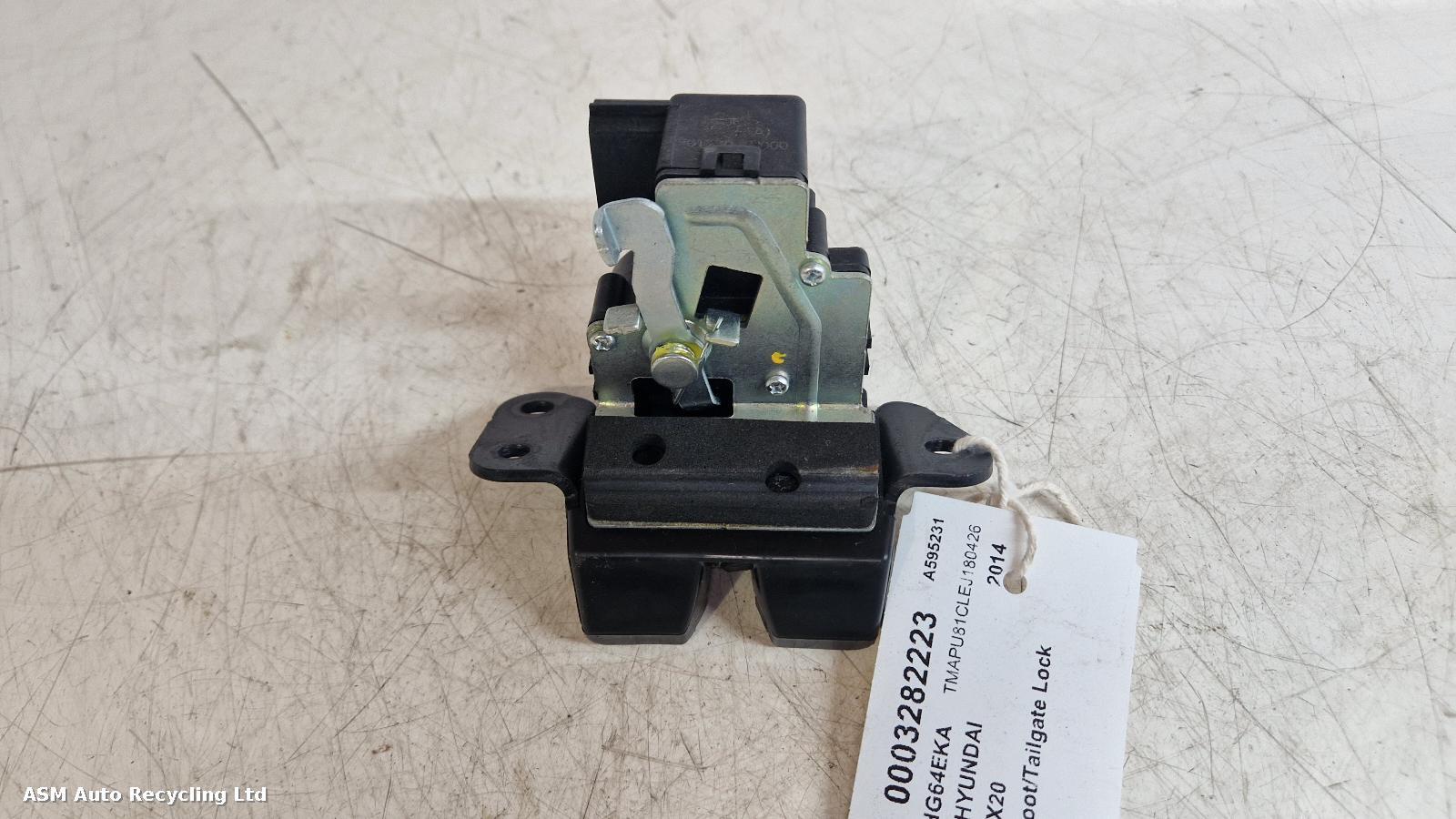 View Auto part Bootlid/Tailgate Lock Hyundai Ix20 2014