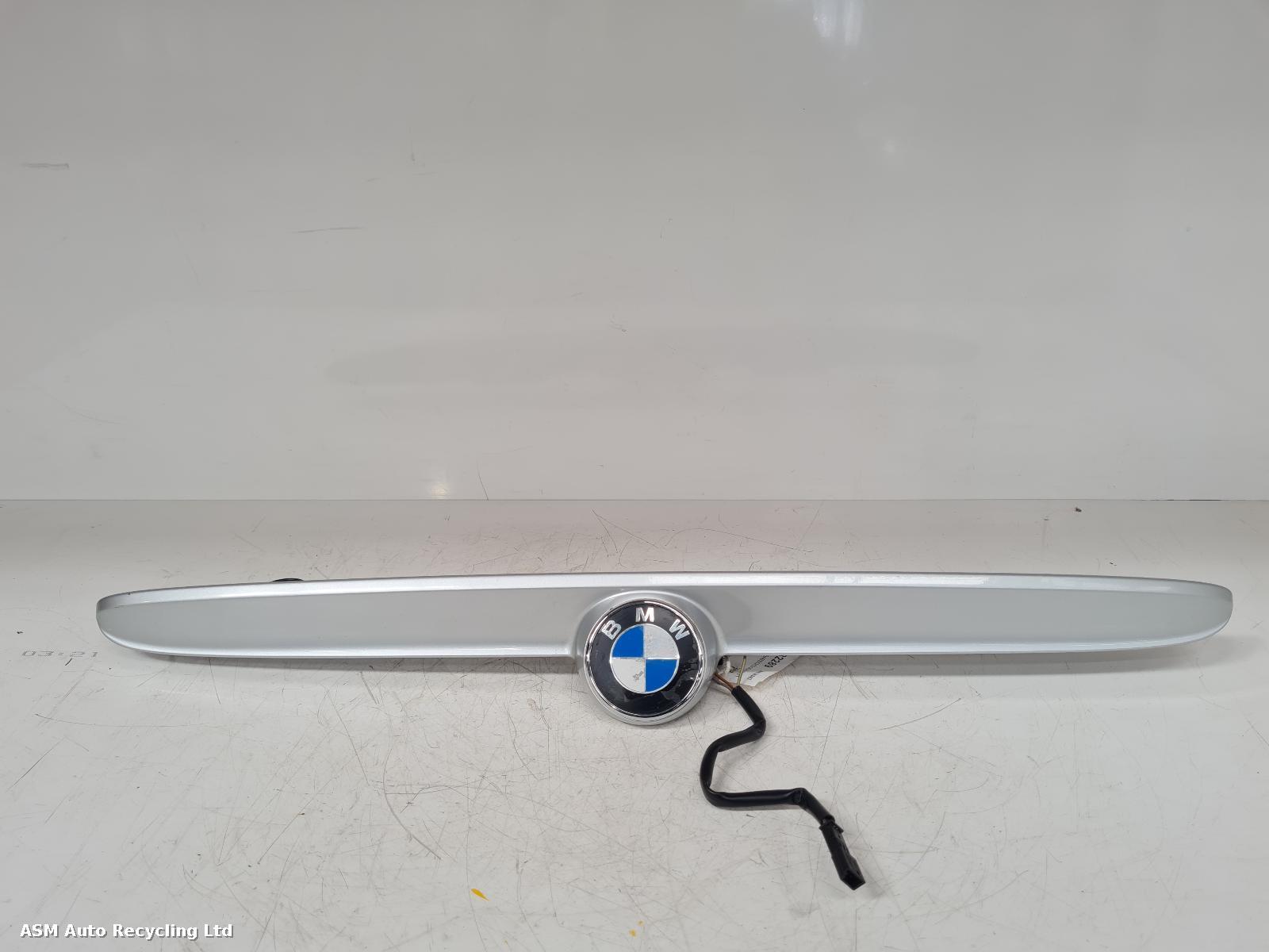 View Auto part Tailgate Handle Bmw 3 Series 2002