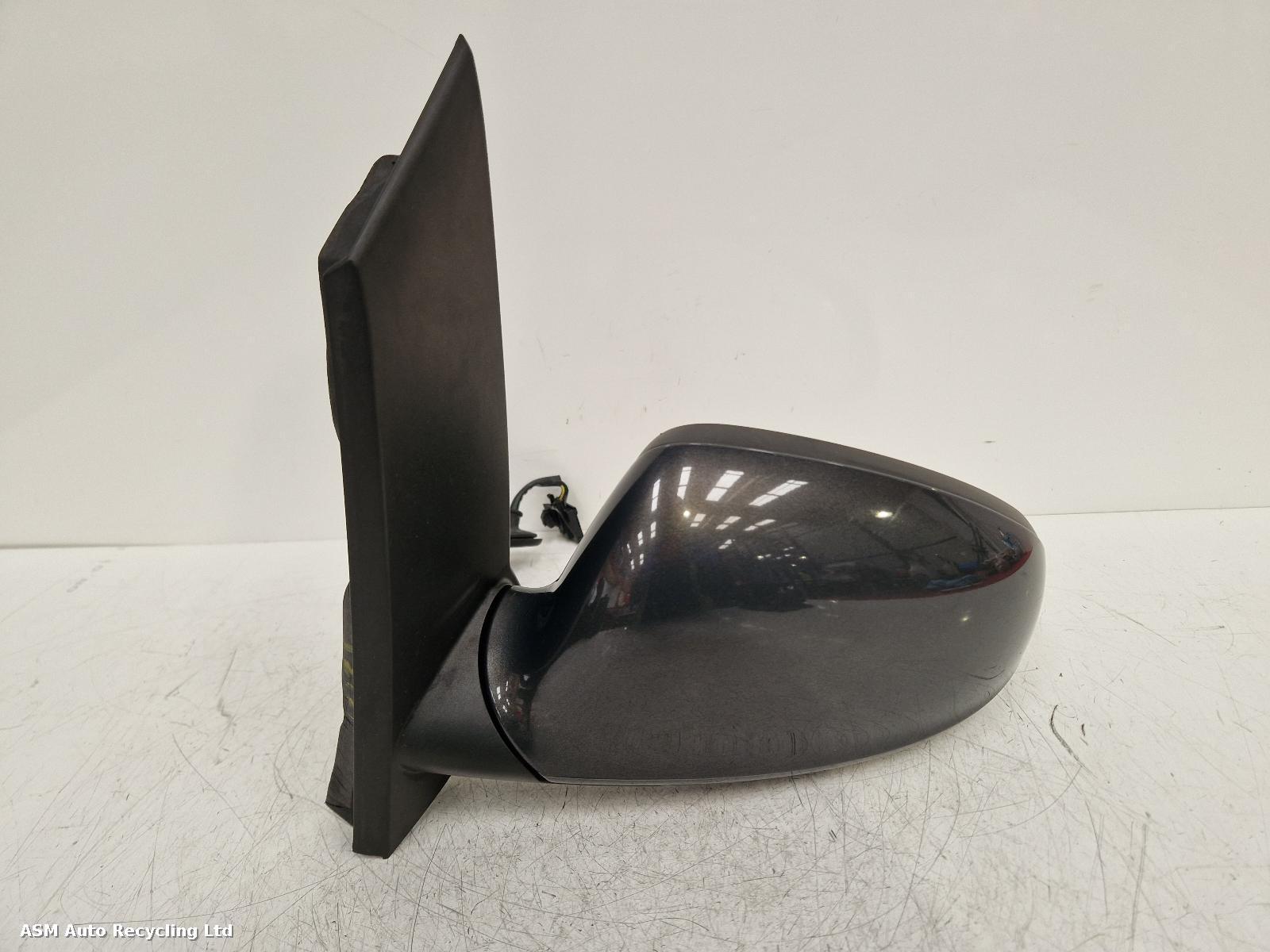 View Auto part L Door Mirror Vauxhall Astra 2014