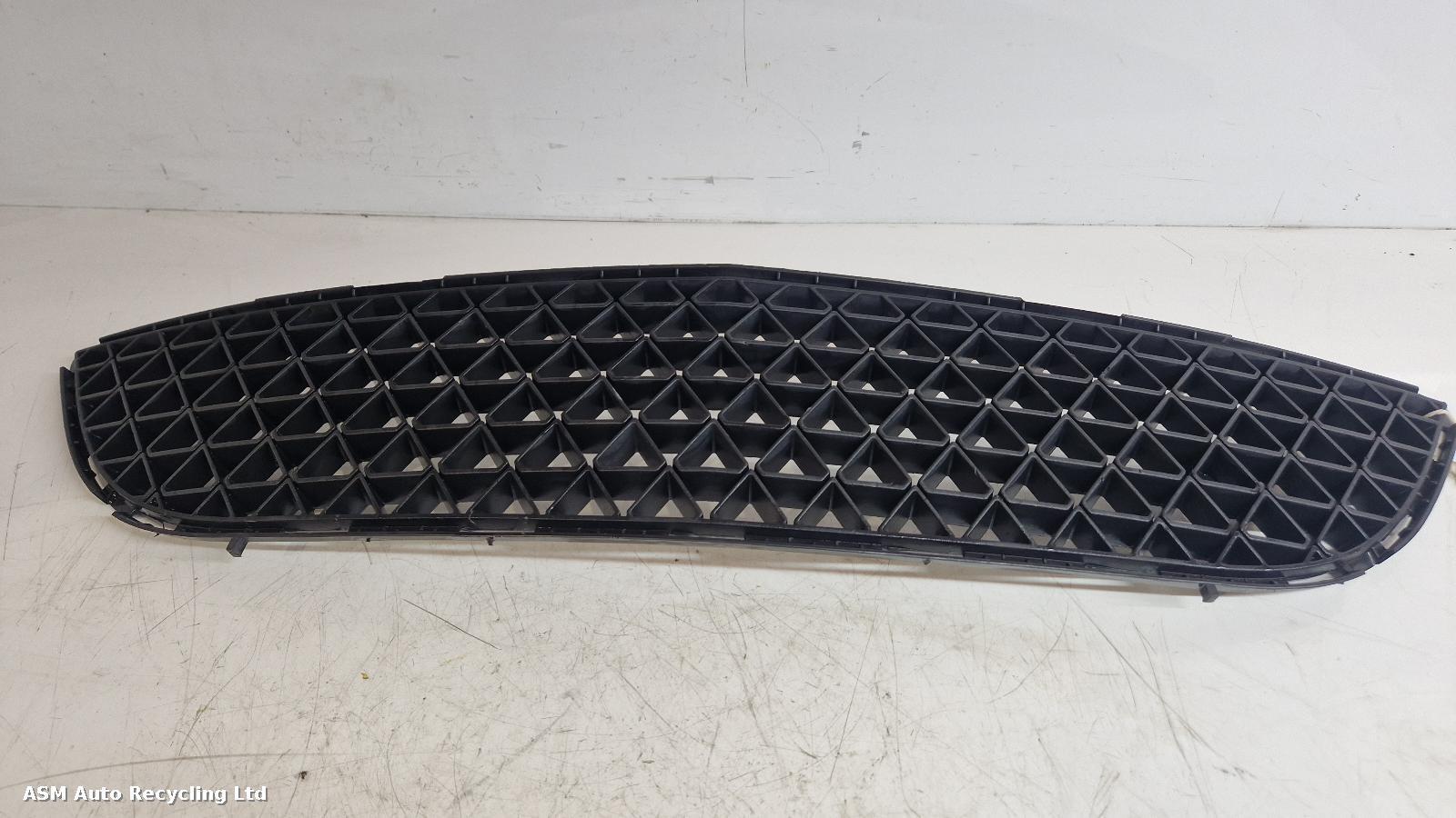 View Auto part Grille Vauxhall Corsa 2009
