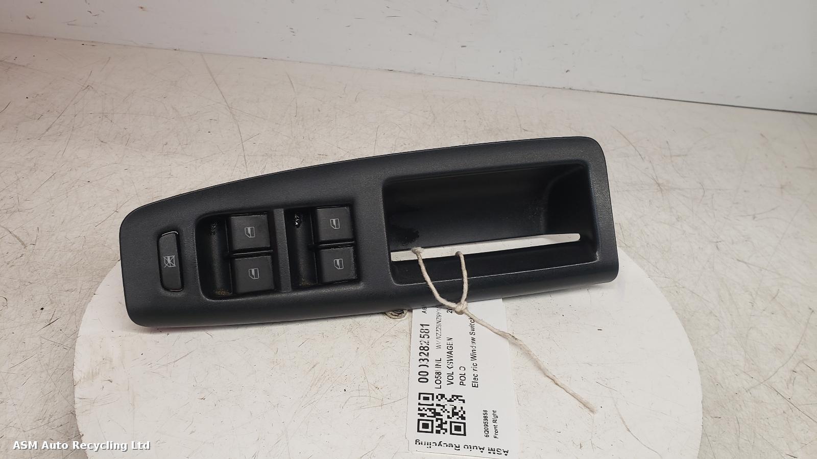 View Auto part Elect. Window Switch Volkswagen Polo 2009