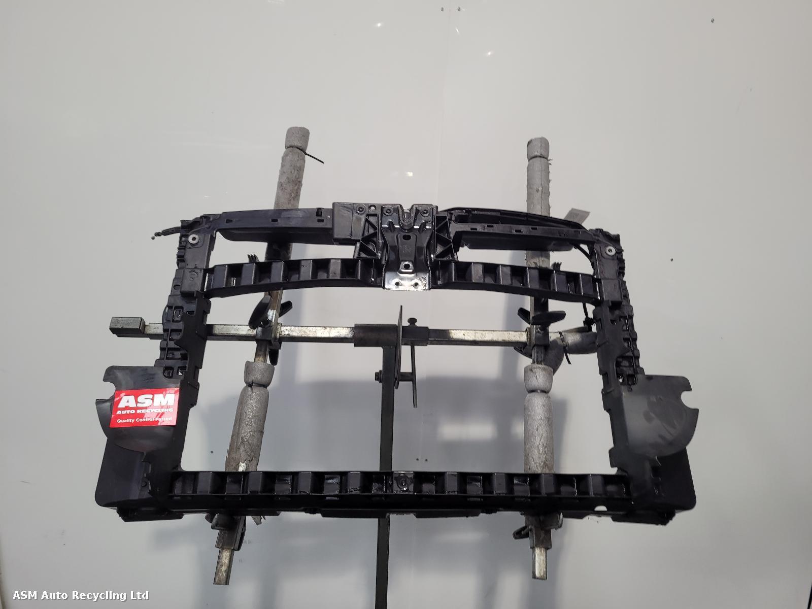 View Auto part Front Panel Volkswagen Golf 2010