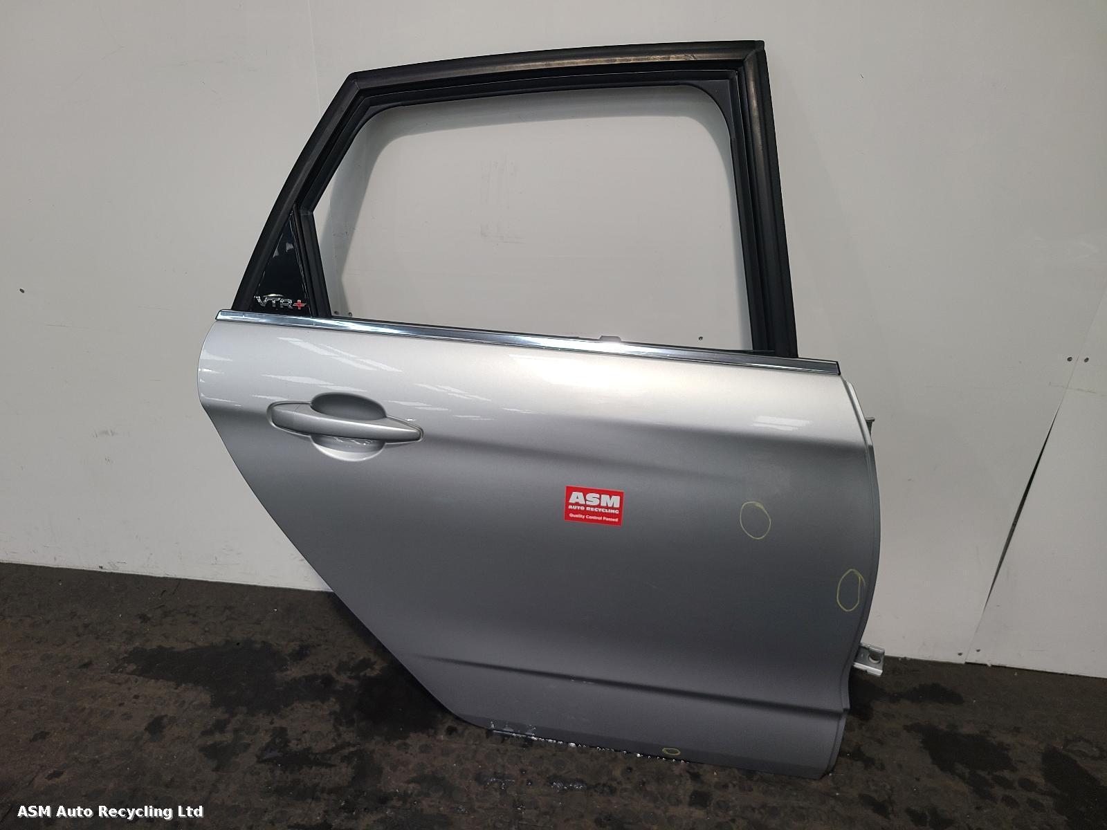 View Auto part R Rear Door Citroen C4 2011