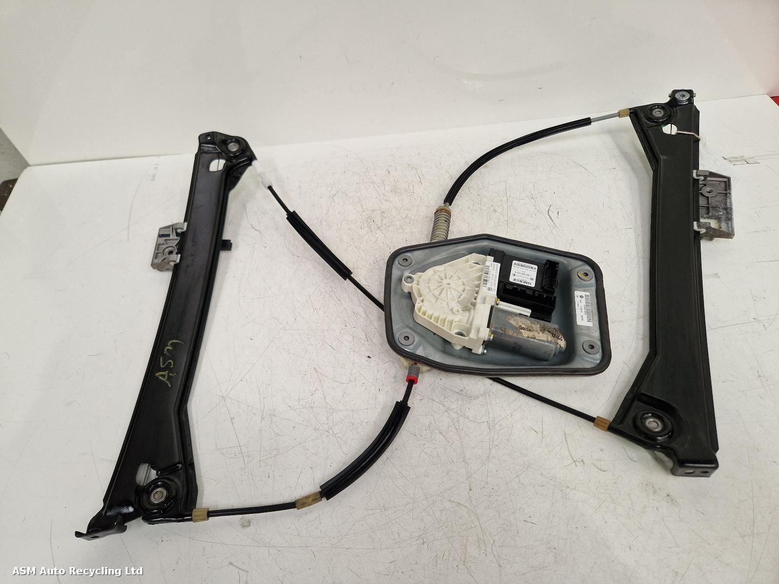 View Auto part RF Window Regulator Volkswagen Eos 2007