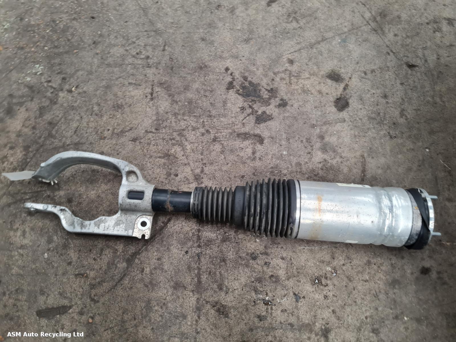 View Auto part LF Strut Land Rover Range Rover 2017