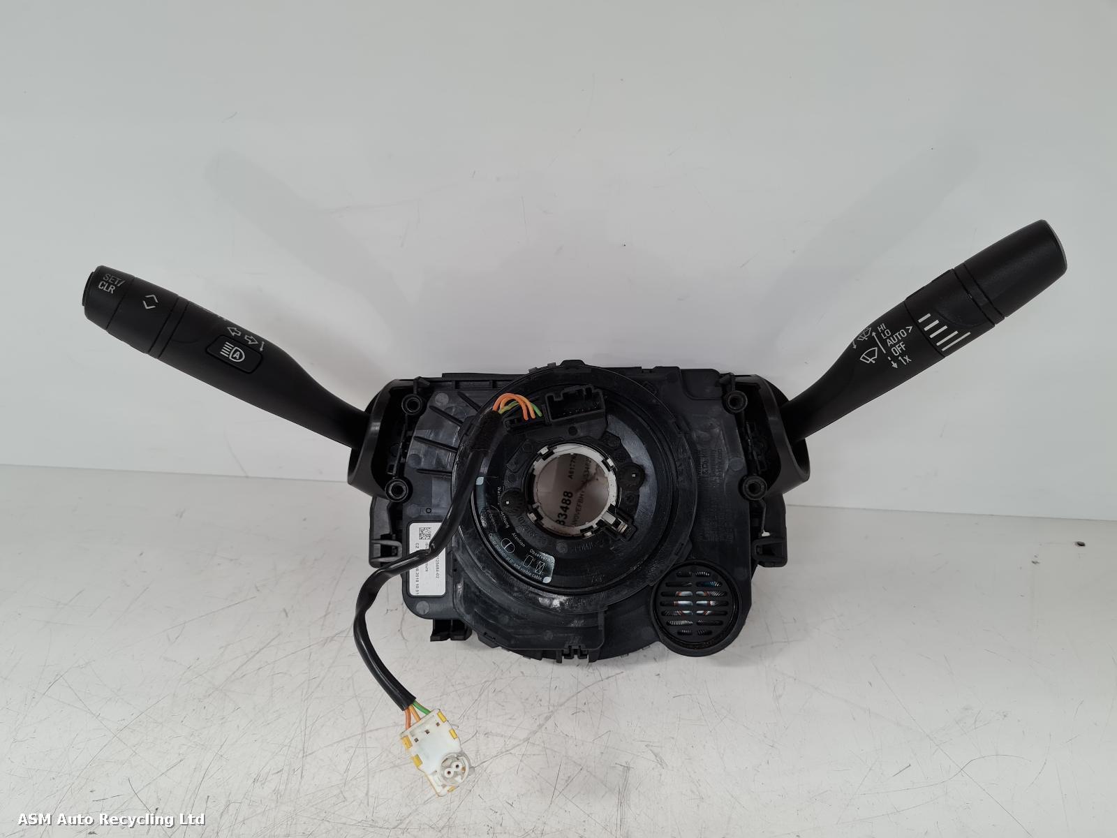 View Auto part Combination Switch Vauxhall Combo 2019
