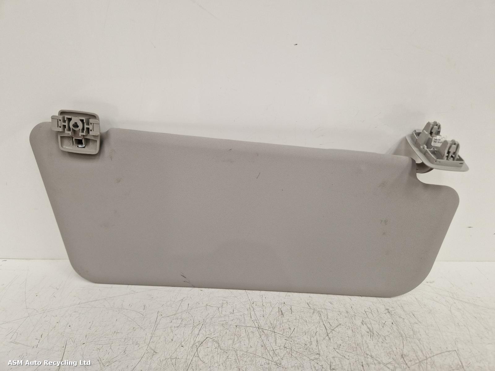 View Auto part Sun visor Vauxhall Combo 2019