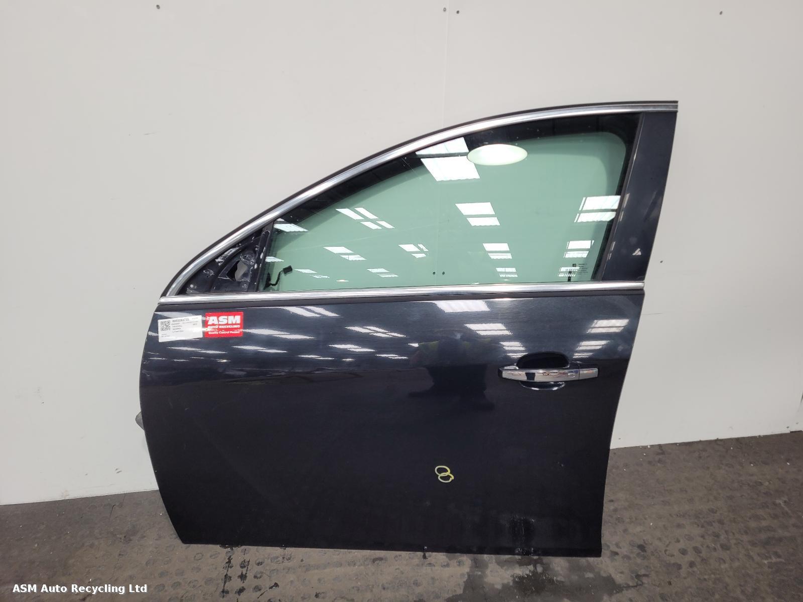 View Auto part L Front Door Vauxhall Insignia 2013
