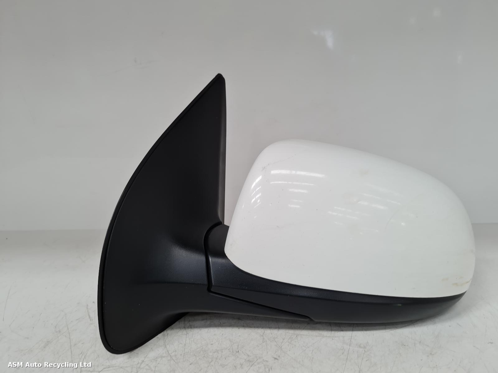 View Auto part L Door Mirror Hyundai I20 2011