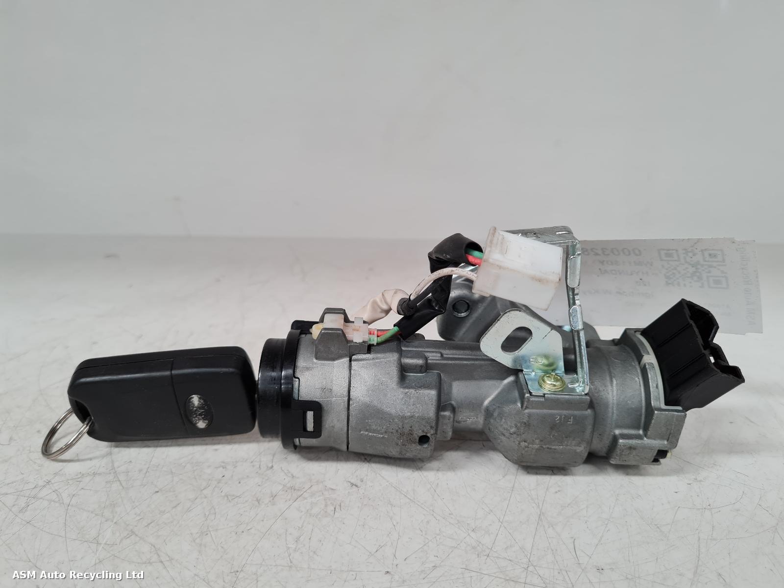 View Auto part Ignition W/Key Hyundai I20 2011