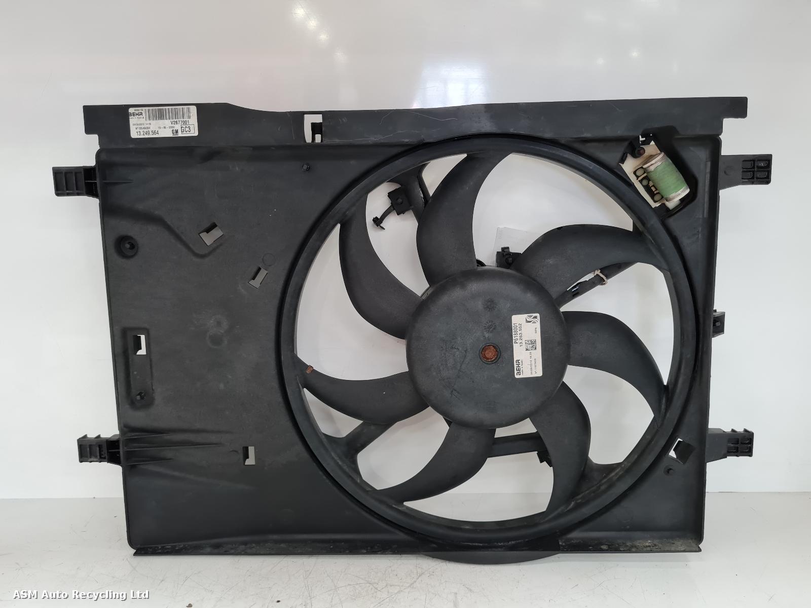 View Auto part Engine Cooling Motor Vauxhall Corsa 2012