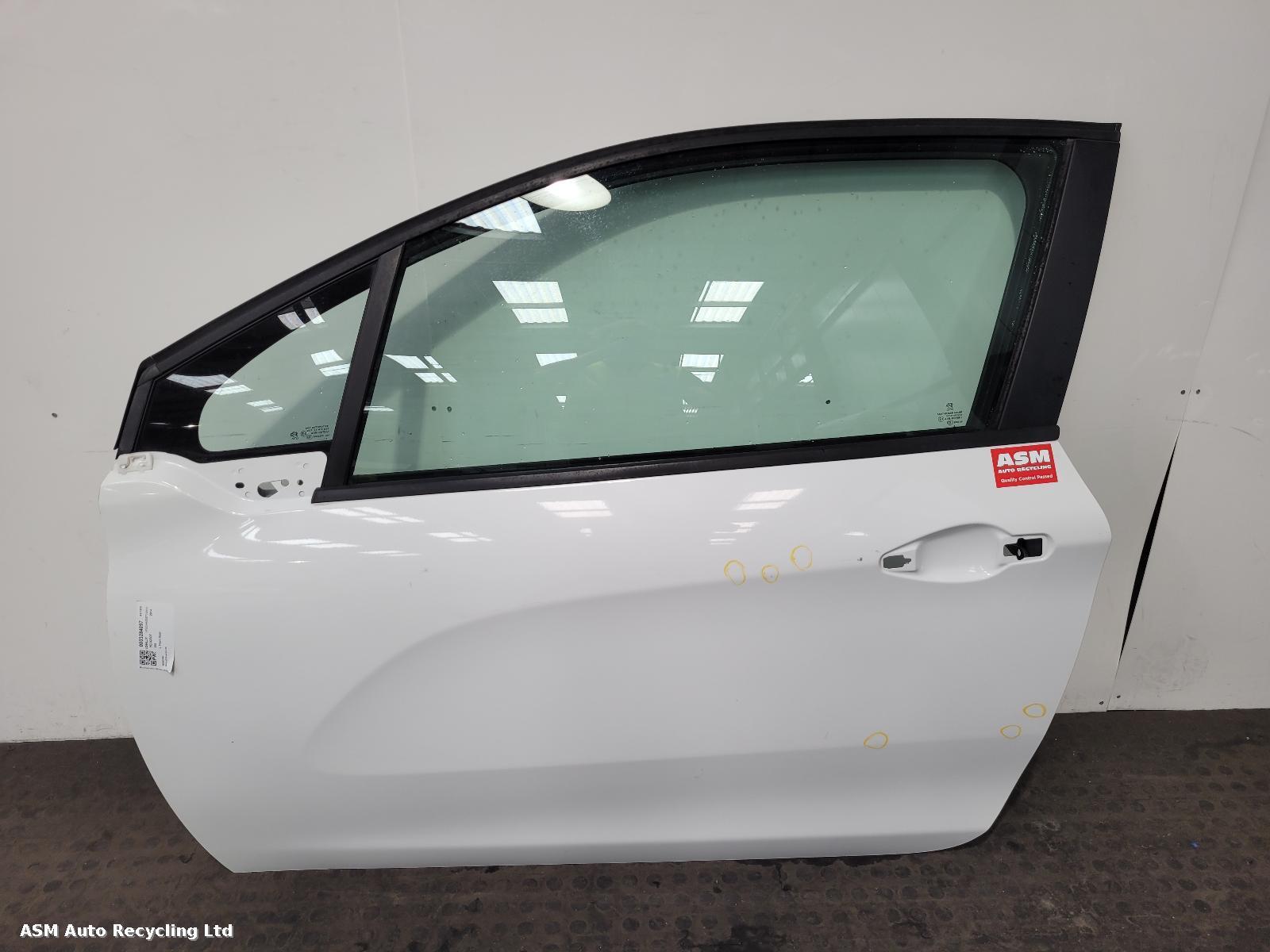 View Auto part L Front Door Peugeot 208 2014