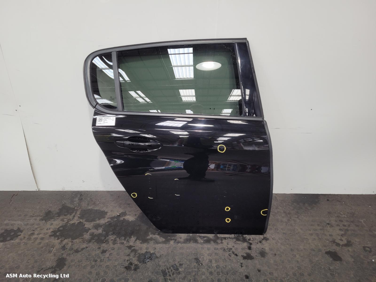View Auto part R Rear Door Peugeot 308 2019