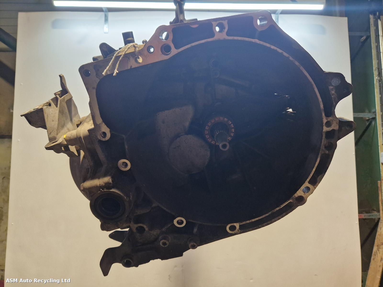 View Auto part Gearbox Peugeot 308 2019