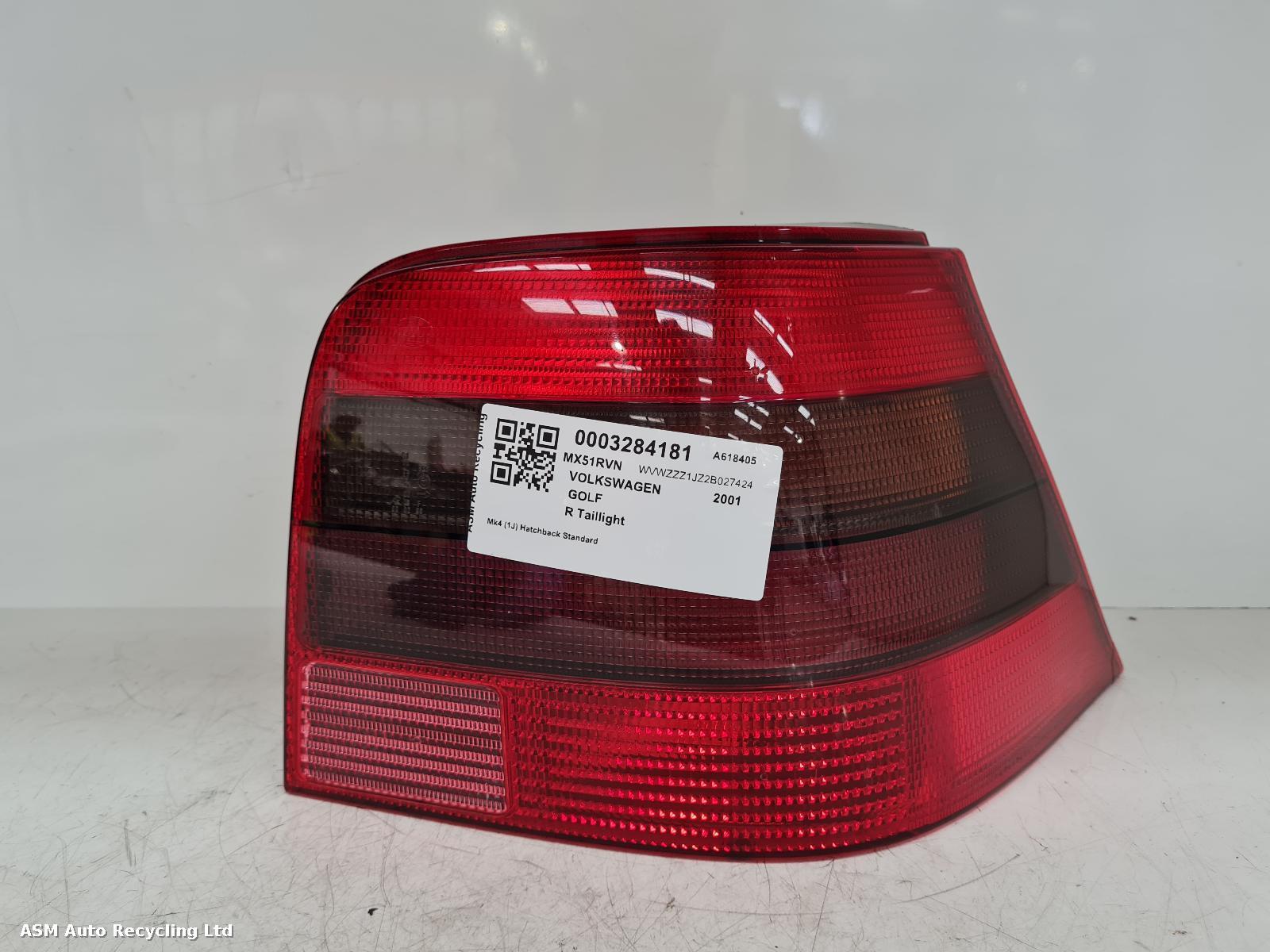 View Auto part R Taillight Volkswagen Golf 2001