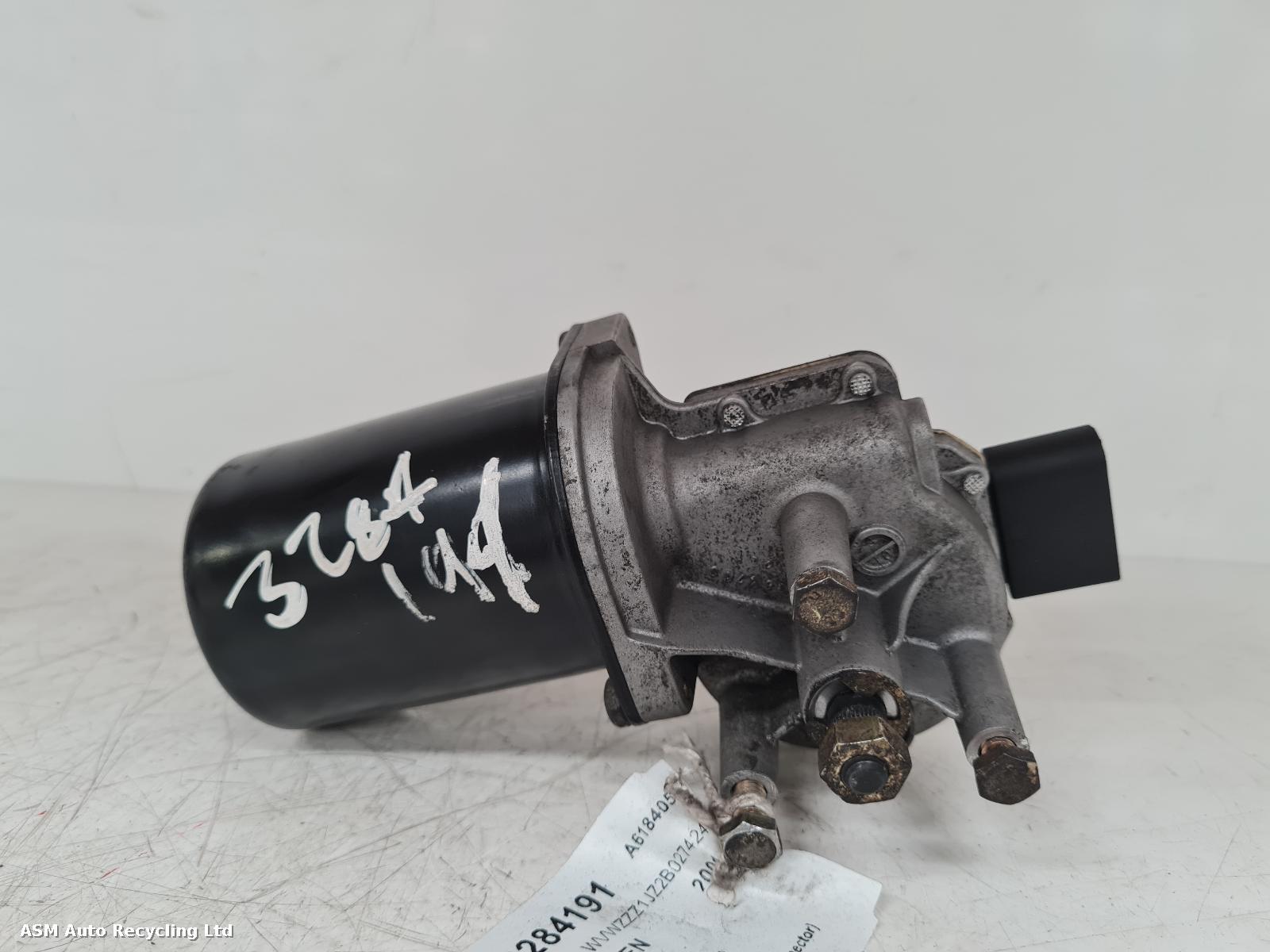 View Auto part Wiper Motor Front Volkswagen Golf 2001