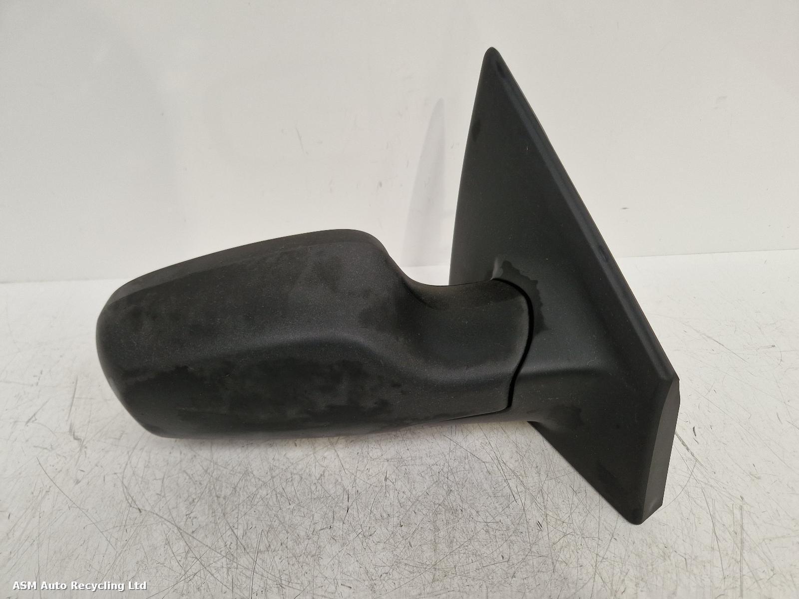 View Auto part R Door Mirror Renault Clio 2006