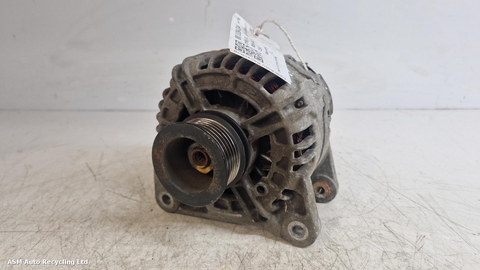 View Auto part Alternator Renault Clio 2006