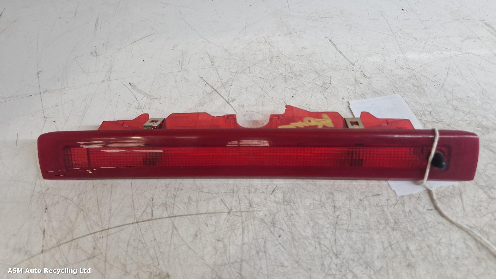 View Auto part High Level Stop Light Renault Clio 2006