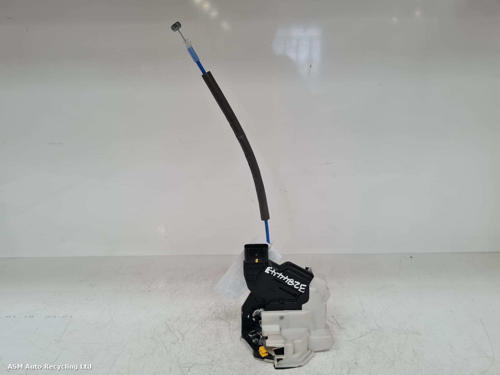 View Auto part Door Lock Assembly Kia Rio 2016
