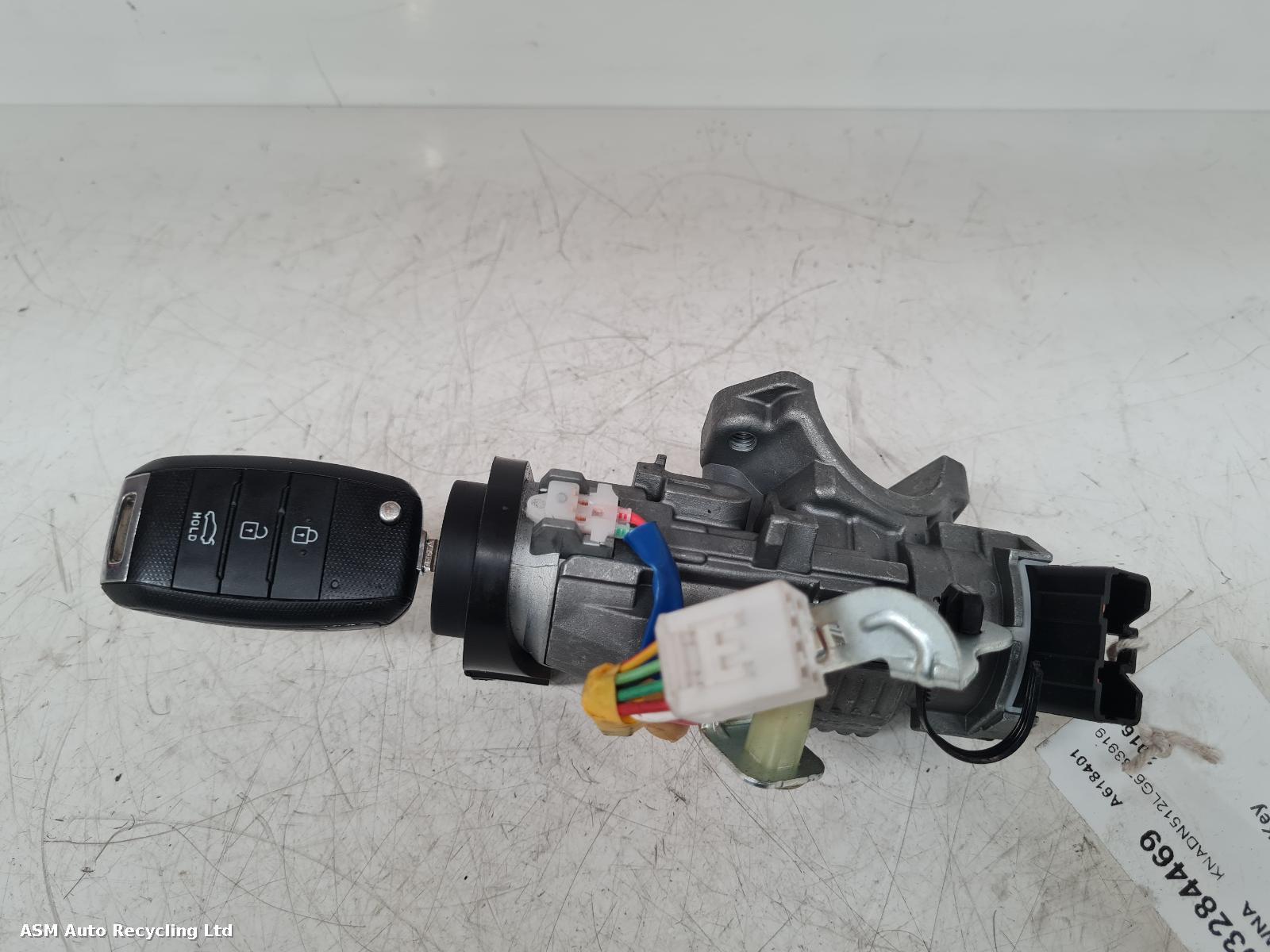 View Auto part Ignition W/Key Kia Rio 2016