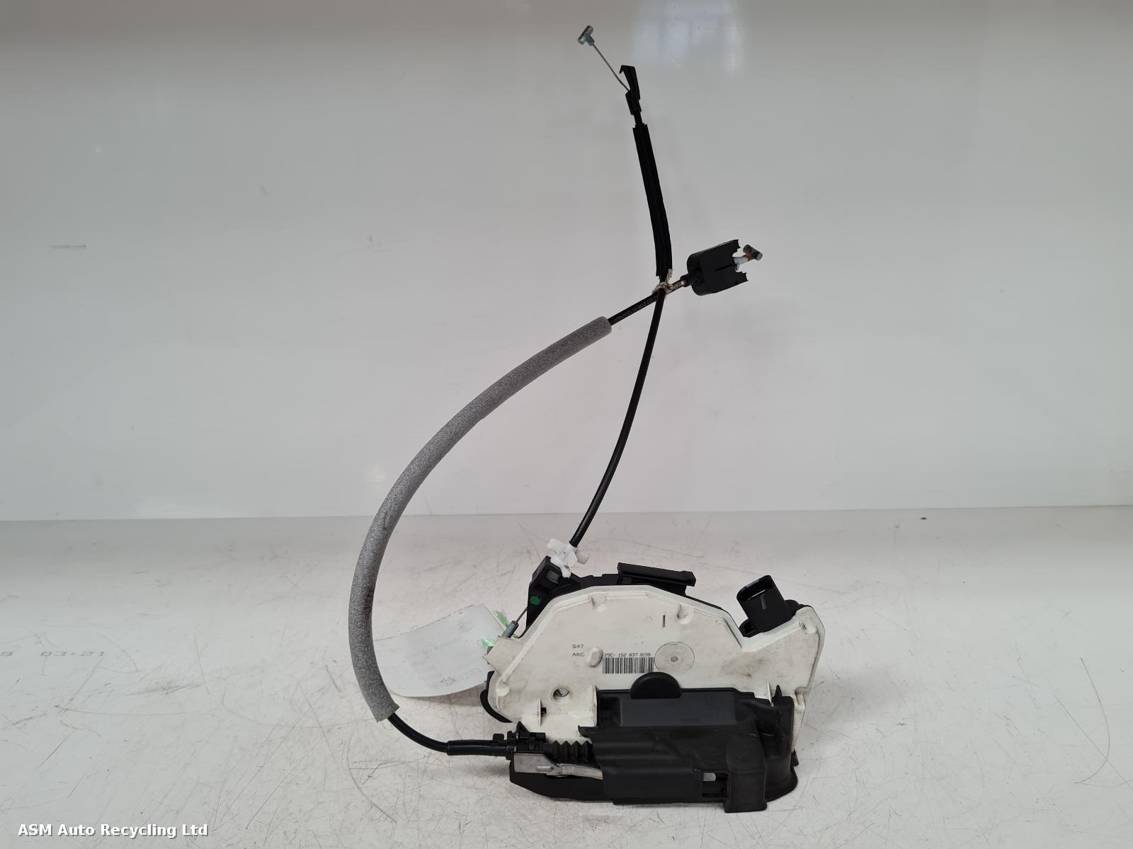 View Auto part Door Lock Assembly Skoda Fabia 2013