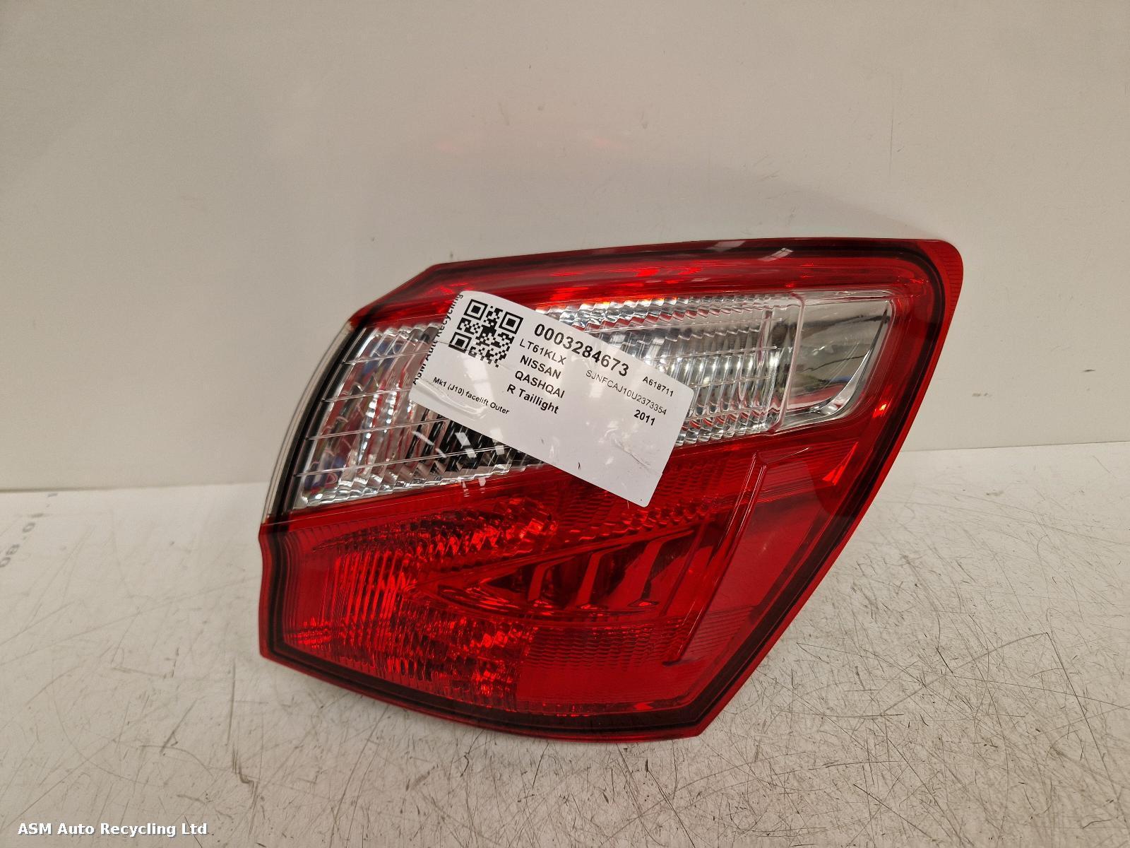 View Auto part R Taillight Nissan Qashqai 2011