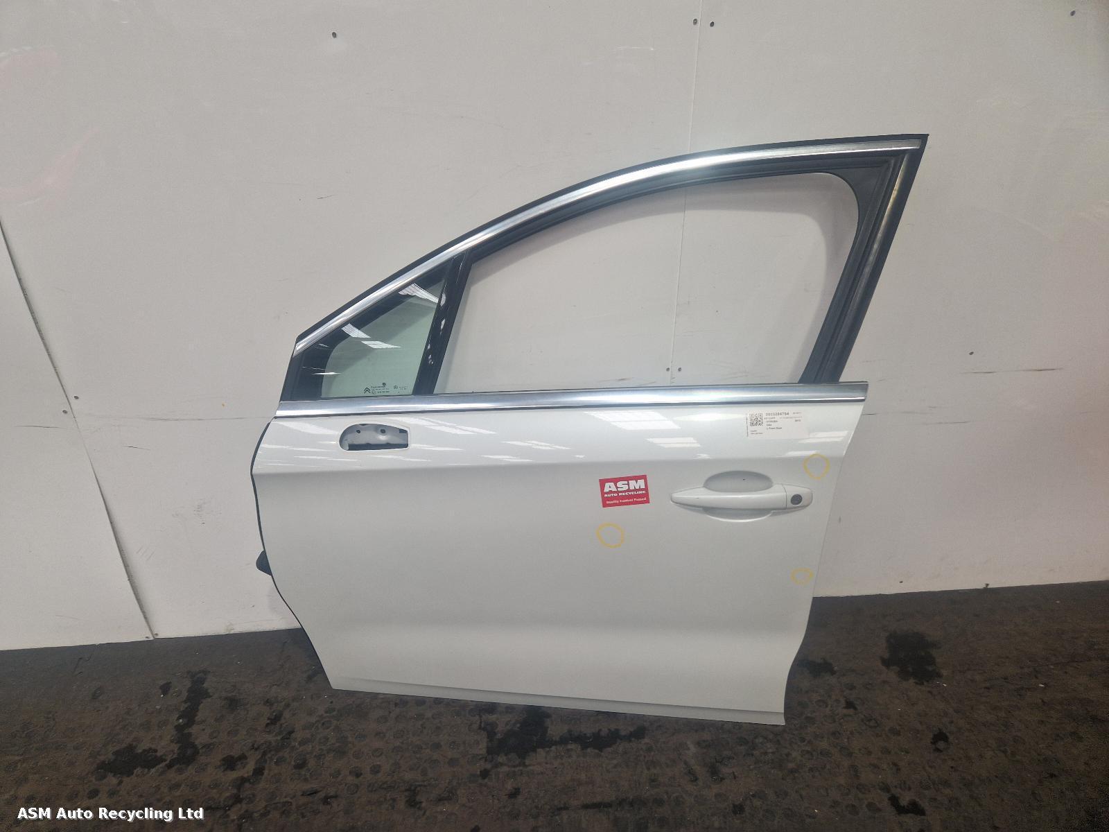 View Auto part L Front Door Citroen Ds4 2013