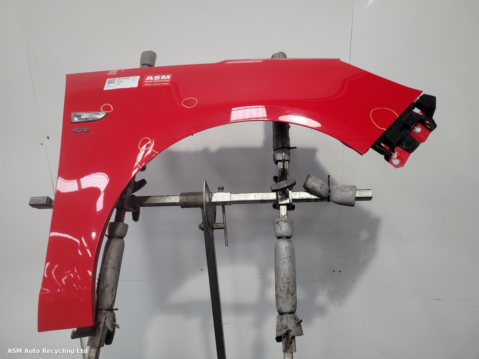 View Auto part R Wing Vauxhall Zafira 2015