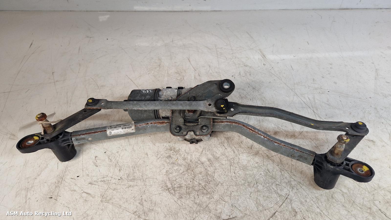 View Auto part Wiper Motor Front Alfa Romeo 159 2007