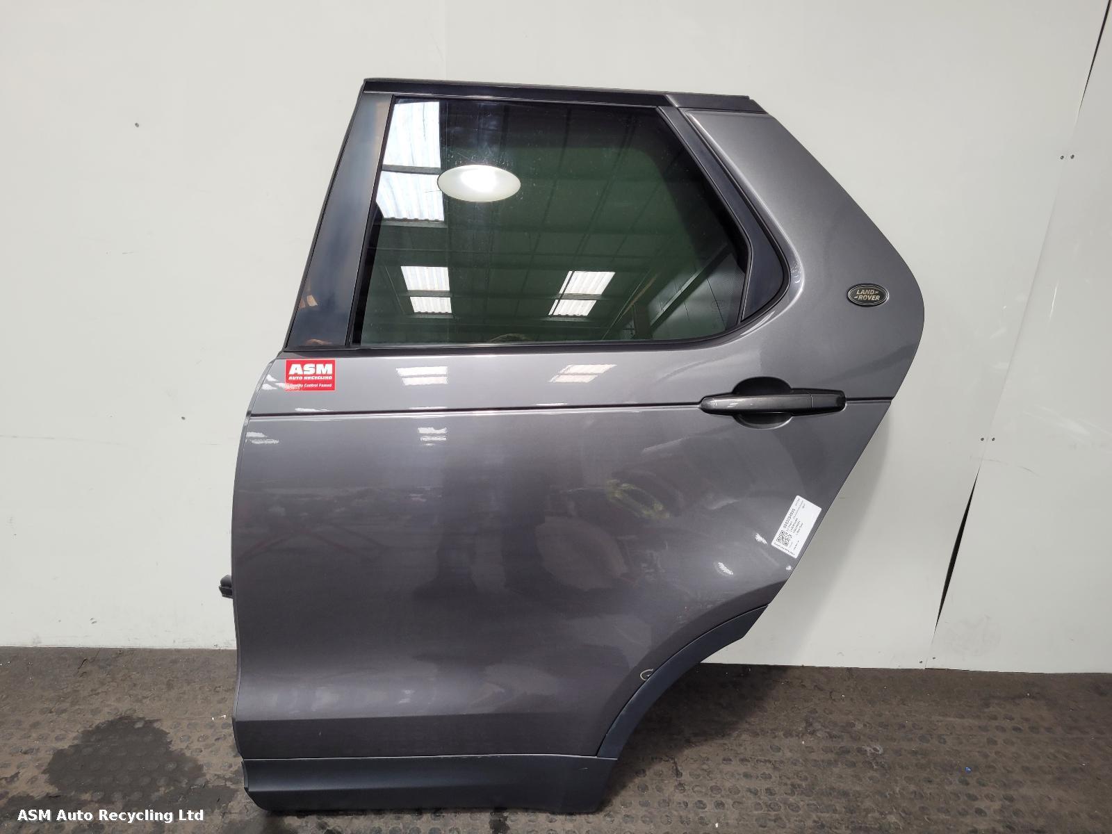 View Auto part L Rear Door Land Rover Discovery 2017