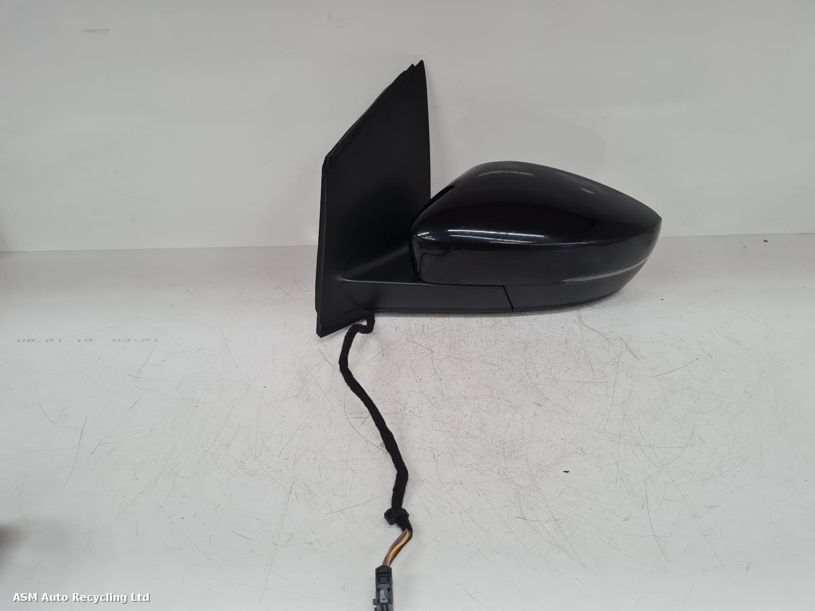 View Auto part L Door Mirror Volkswagen Polo 2011