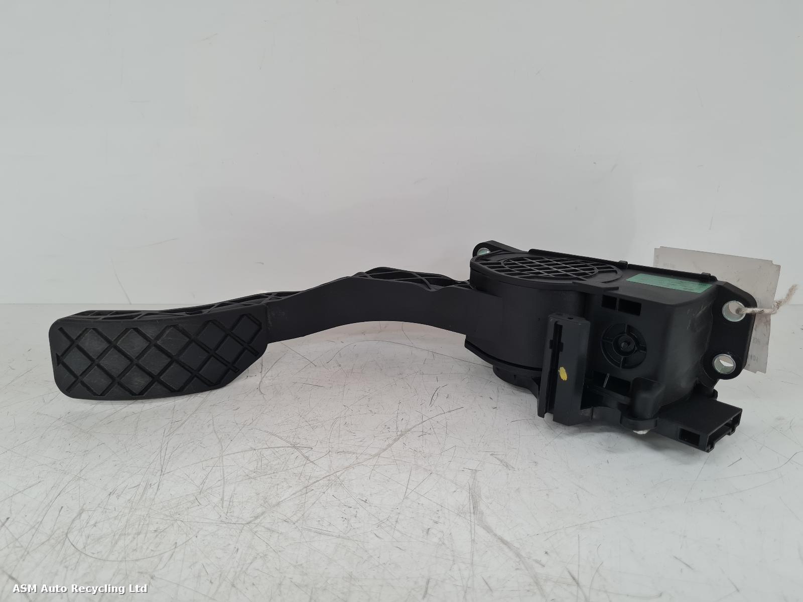 View Auto part Pedal Potentiometer Volkswagen Polo 2011