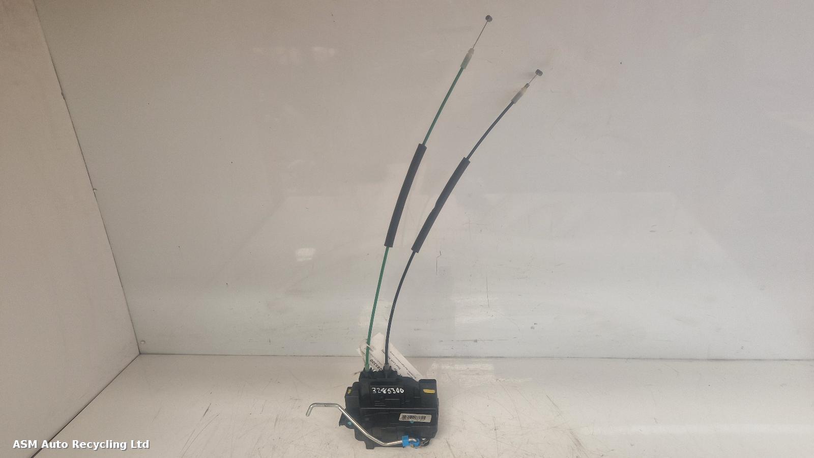 View Auto part Door Lock Assembly Hyundai I20 2009