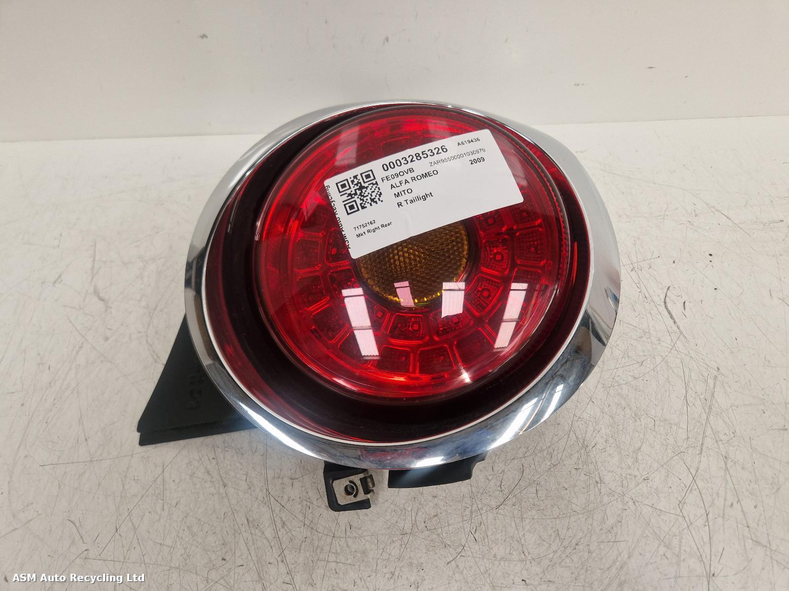 View Auto part R Taillight Alfa Romeo Mito 2009