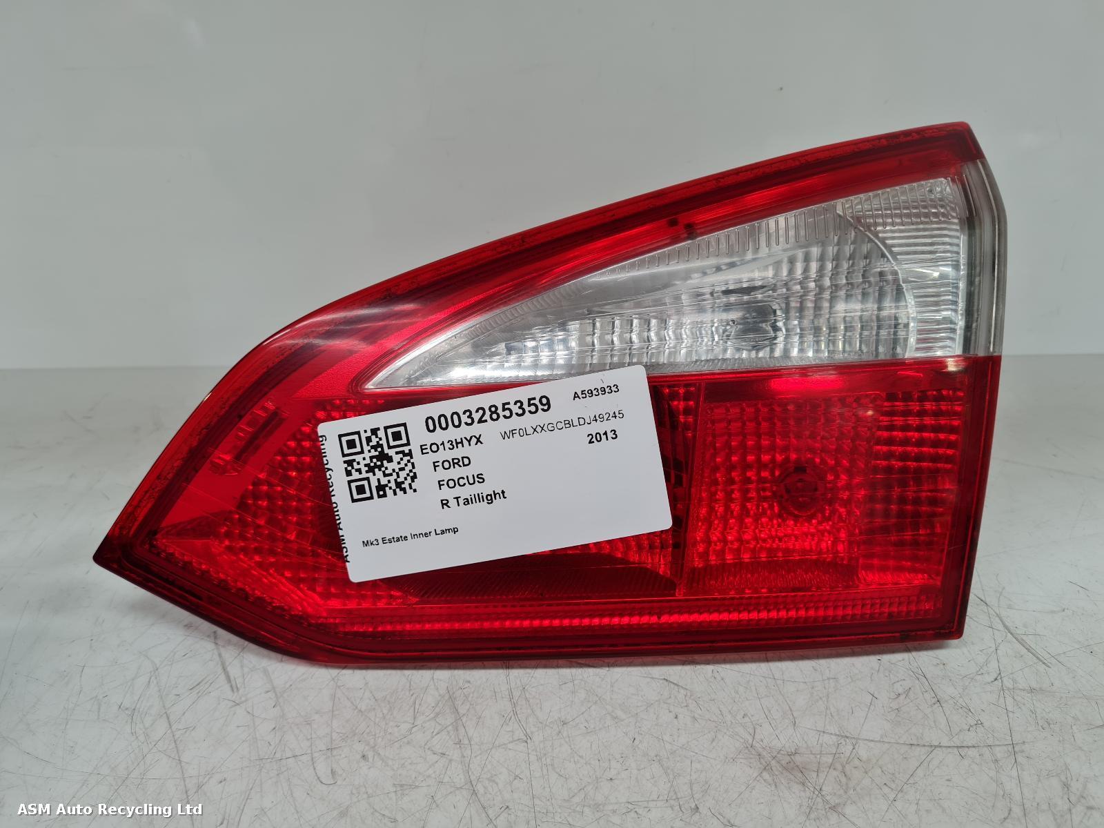 View Auto part R Taillight Ford Focus 2013