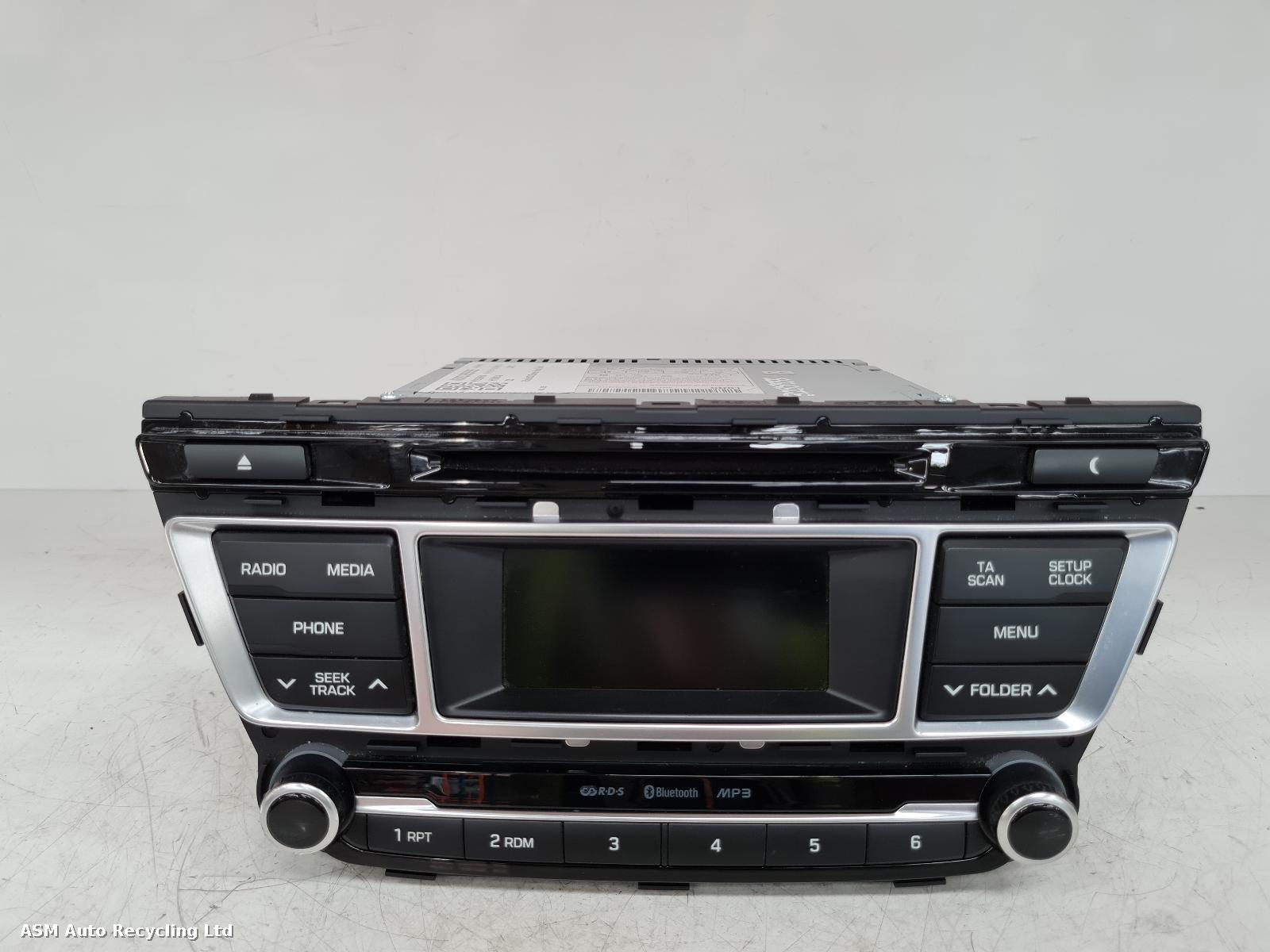 View Auto part A/V Equipment Hyundai I20 2015