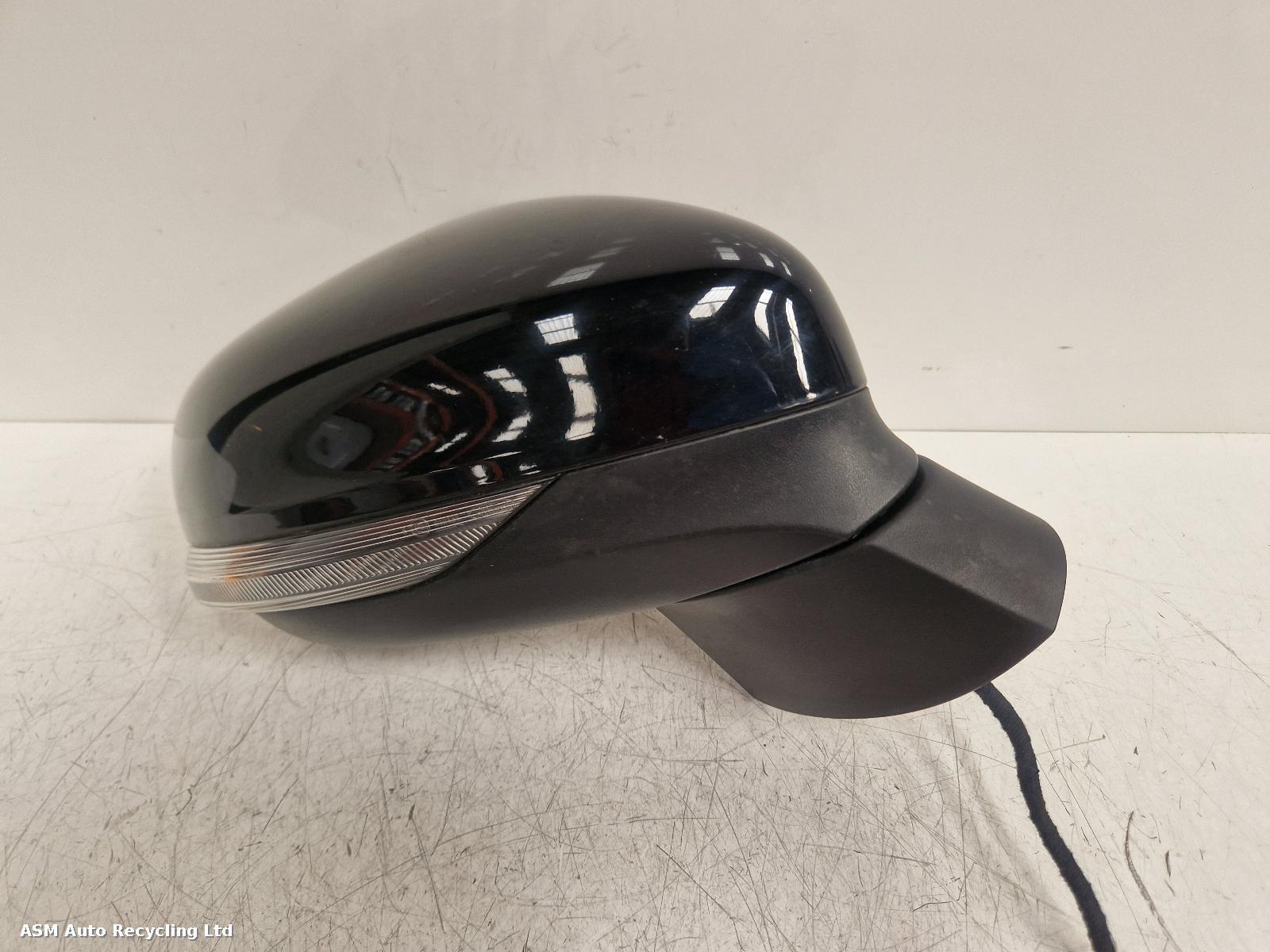View Auto part R Door Mirror Ford Fiesta 2017