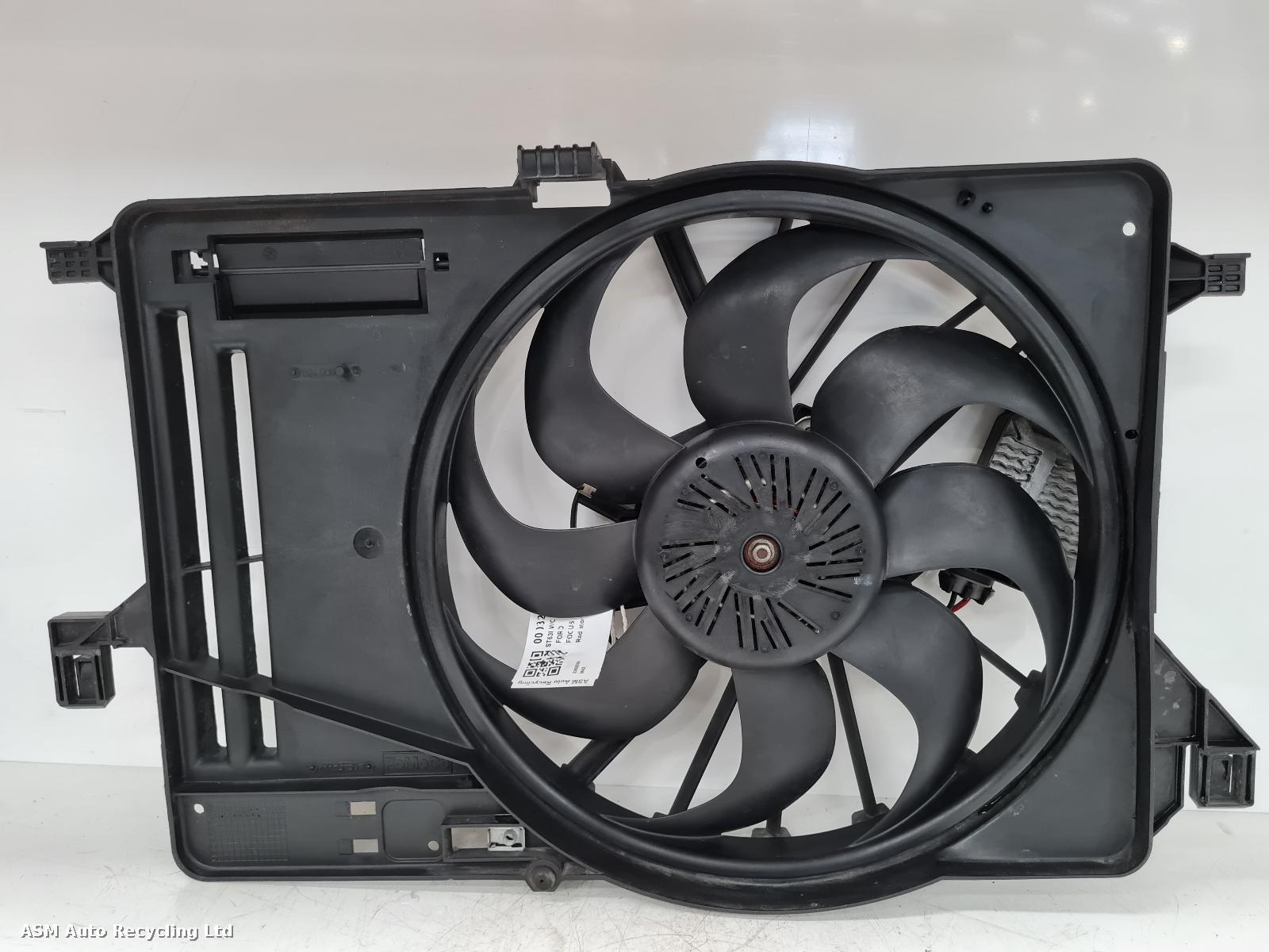 View Auto part Engine Cooling Motor Ford Focus 2013