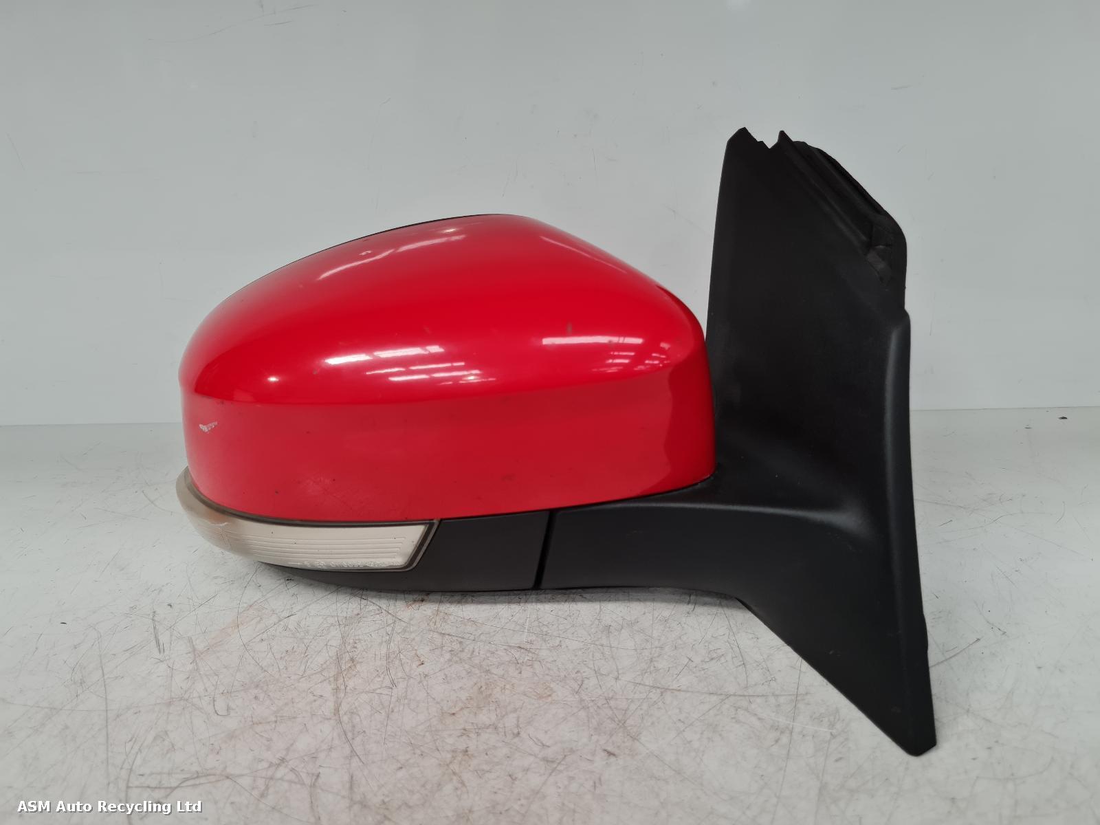 View Auto part R Door Mirror Ford Focus 2013