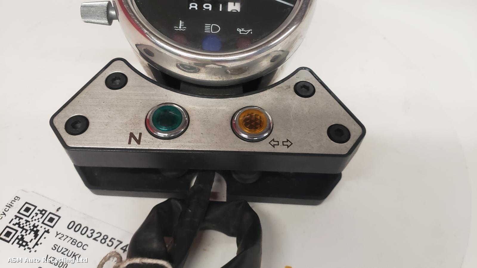 View Auto part Speedometer Suzuki Vz800 2001