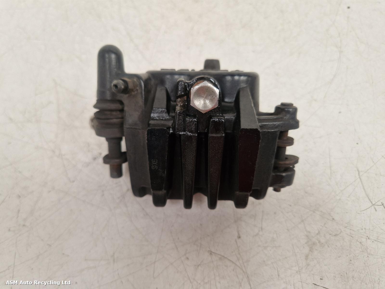 View Auto part Caliper Suzuki Vz800 2001