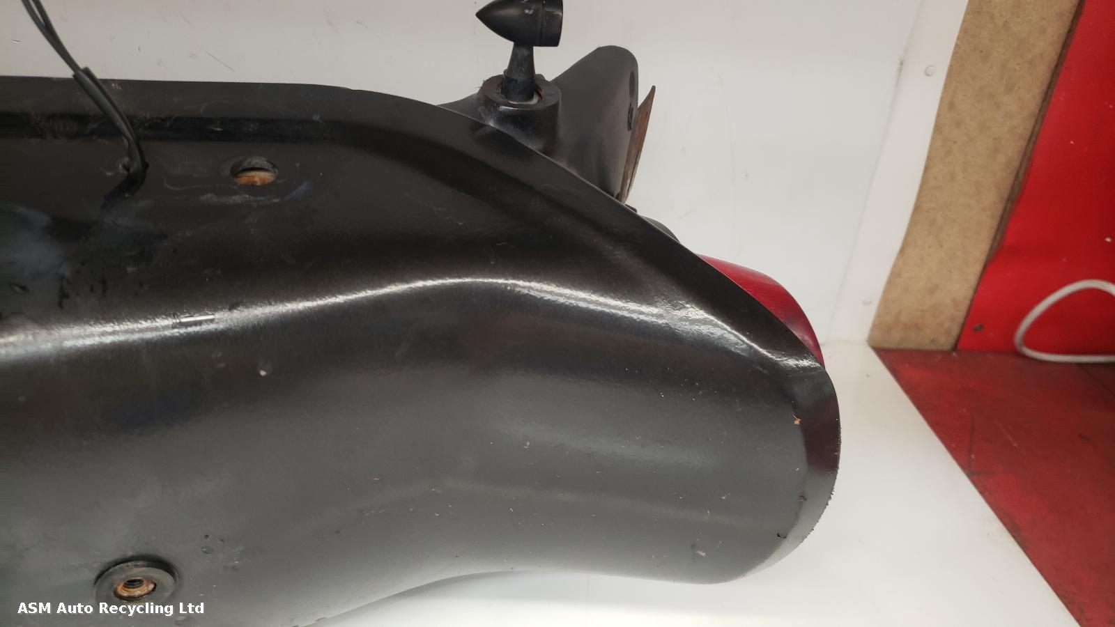 View Auto part Rear Mudguard Suzuki Vz800 2001