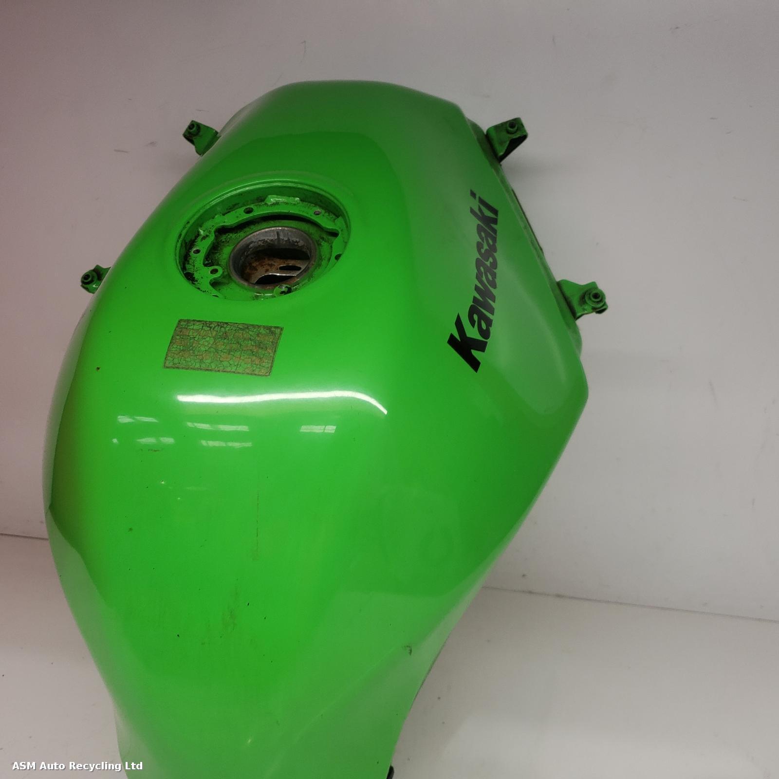 View Auto part Fuel Tank Kawasaki Ninja 250 2013