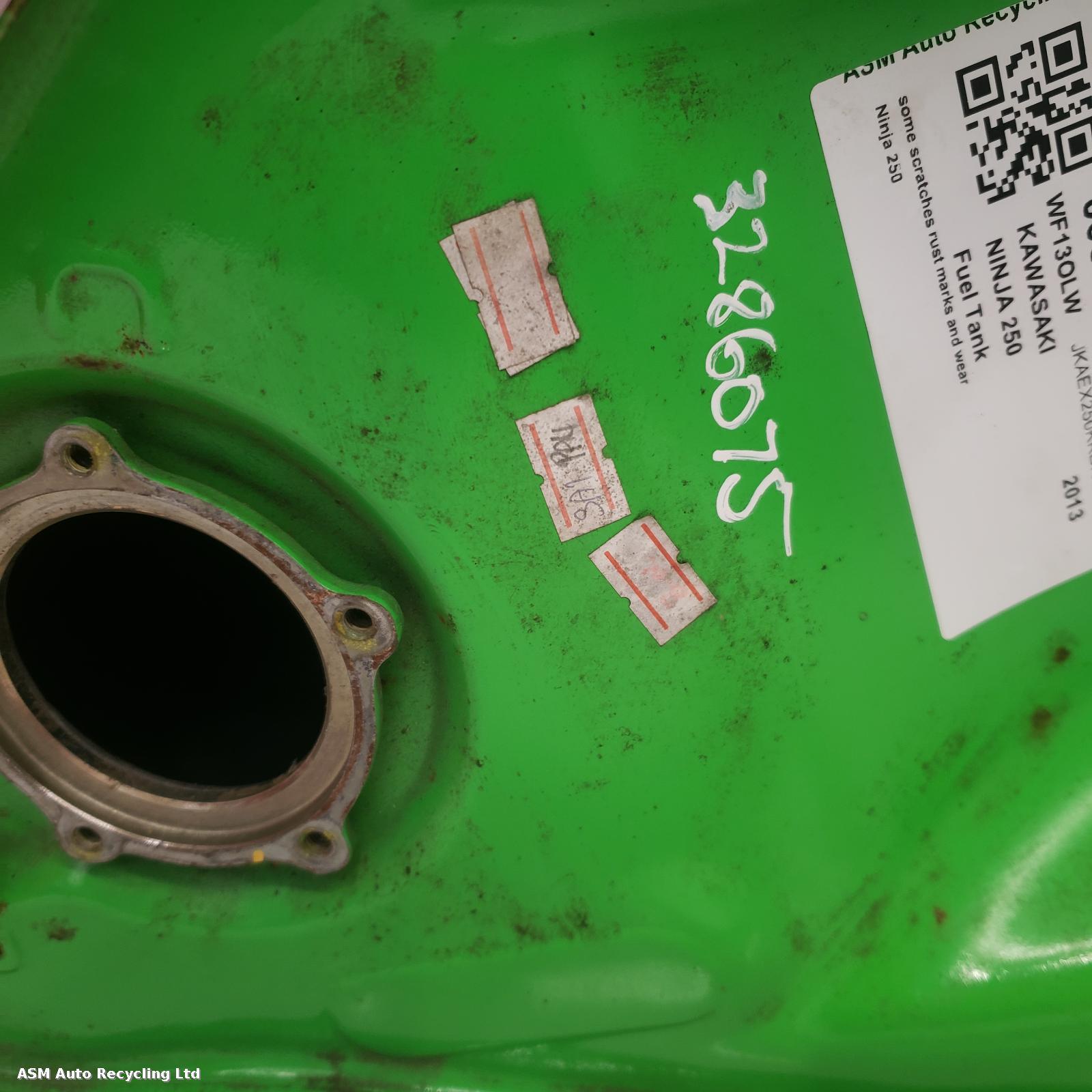 View Auto part Fuel Tank Kawasaki Ninja 250 2013