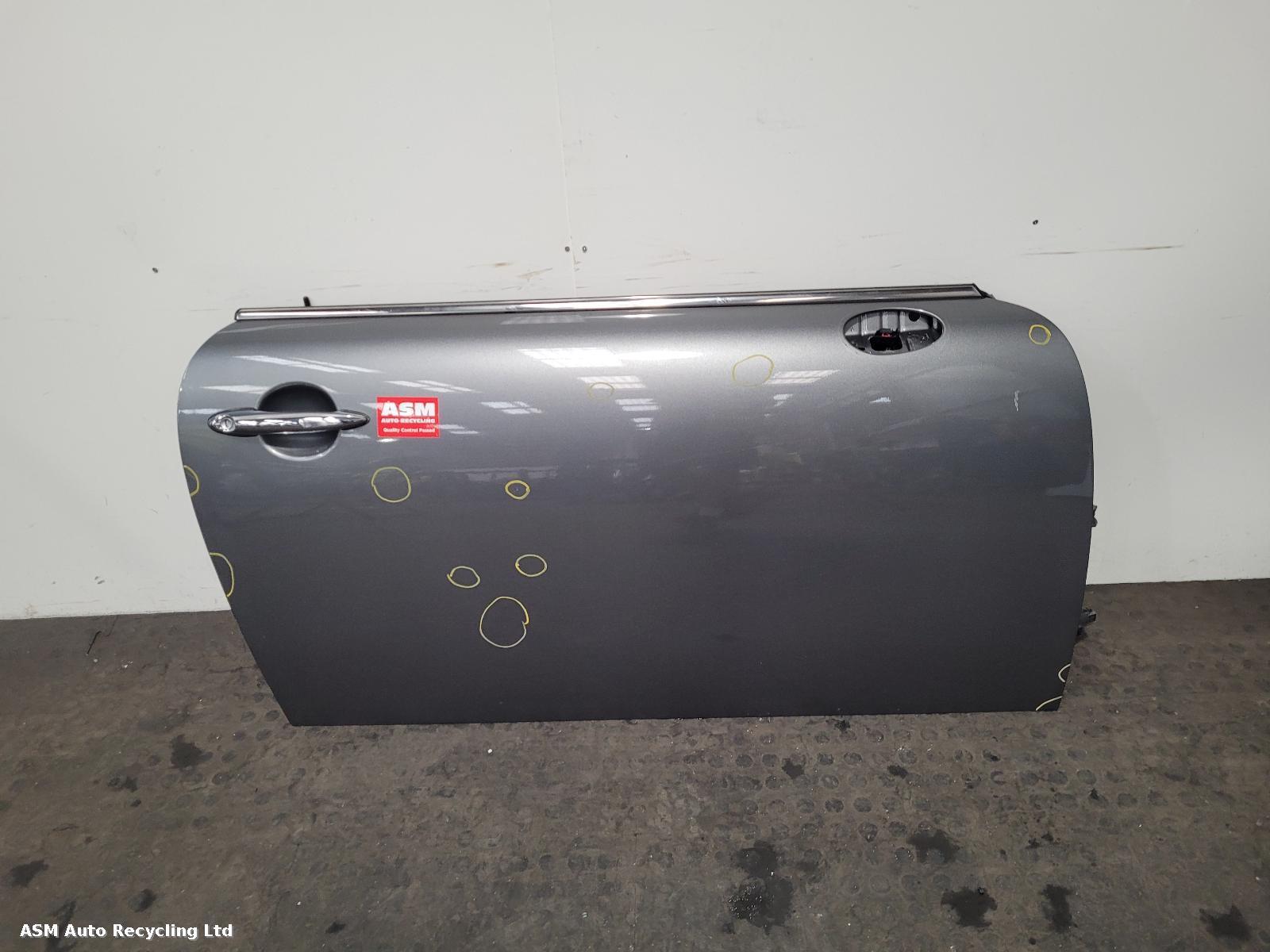 View Auto part R Front Door Mini (bmw) Mini 2009