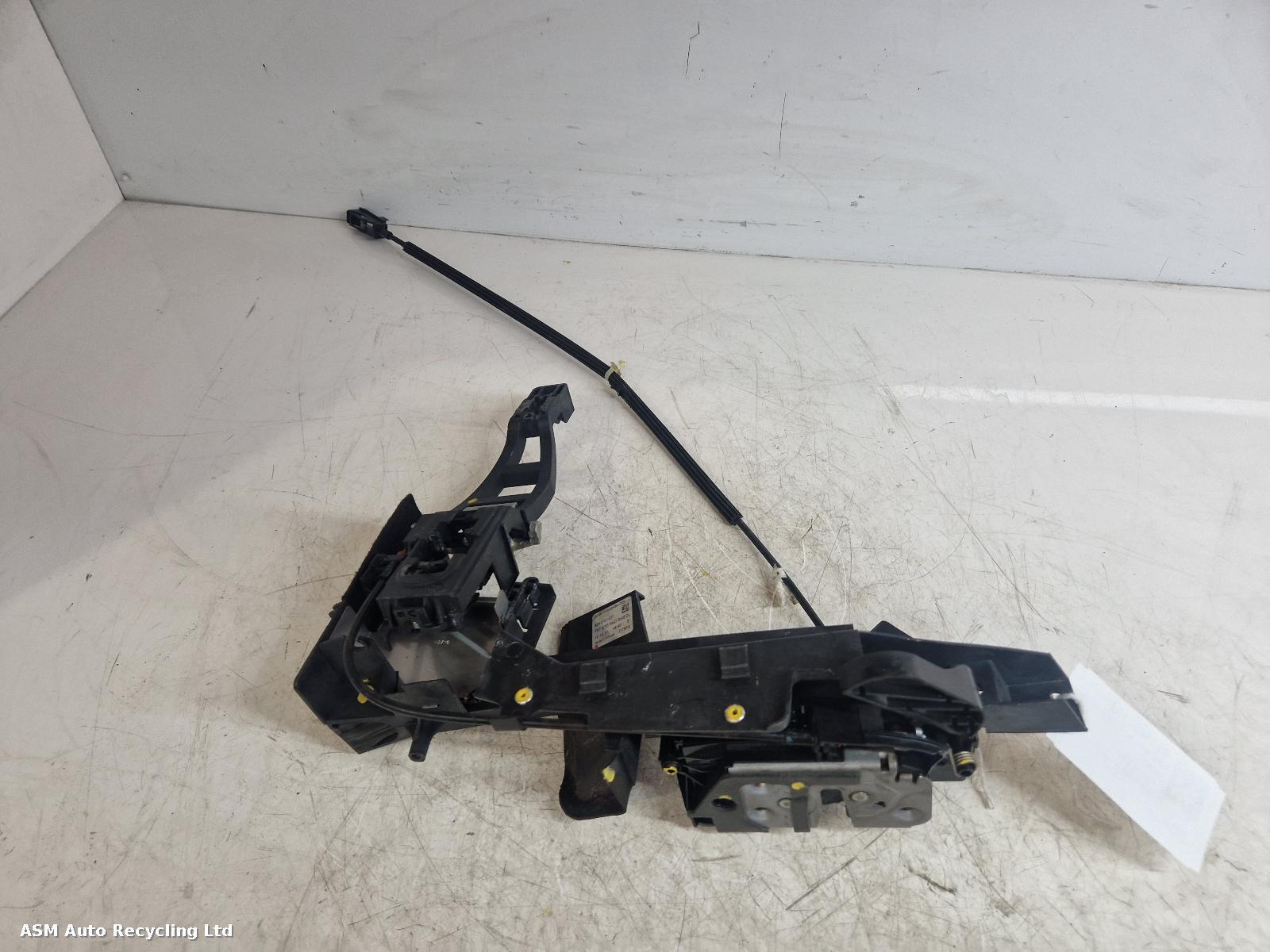 View Auto part Door Lock Assembly Ford Focus C Max 2012